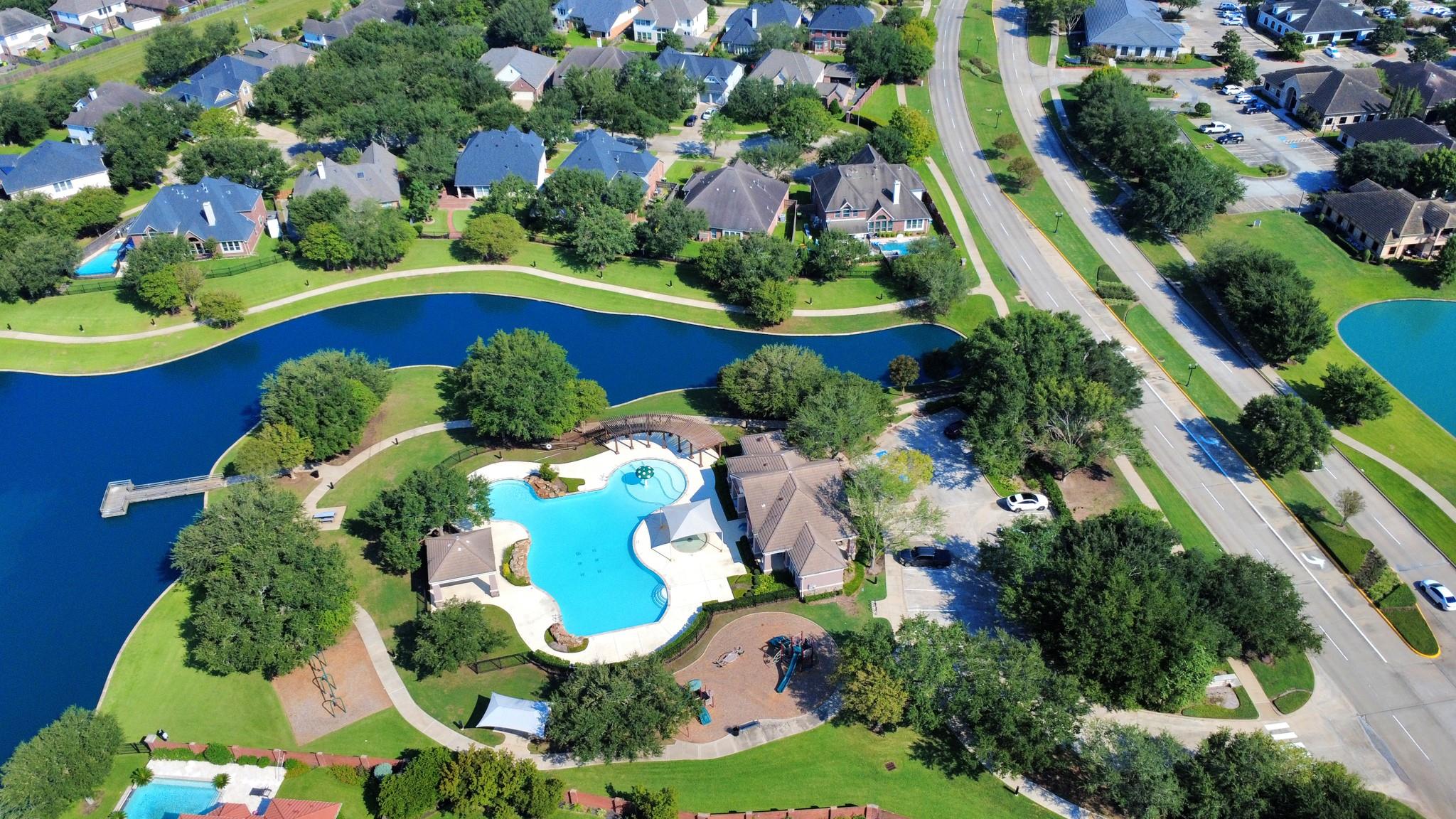 Missouri City, Texas, 77459, United States, 5 Bedrooms Bedrooms, ,4 BathroomsBathrooms,Residential,Active,1922655