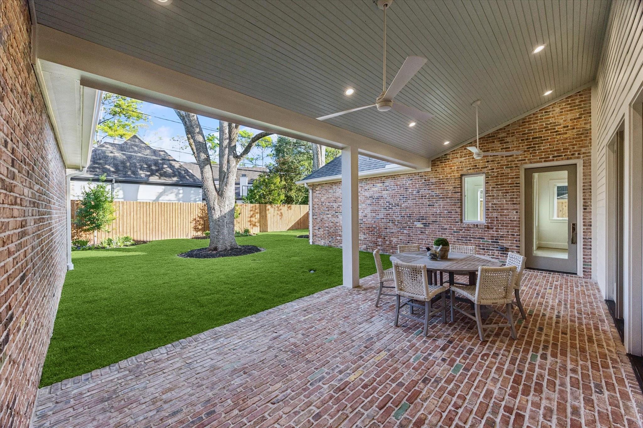 Houston, Texas, 77024, United States, 6 Bedrooms Bedrooms, ,5 BathroomsBathrooms,Residential,Active,1992229