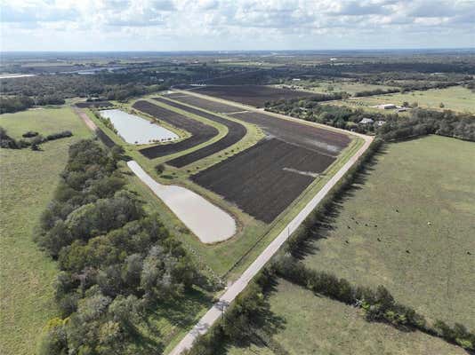 000 BARTLETT TRCT 7 ROAD, SEALY, TX 77474 - Image 1