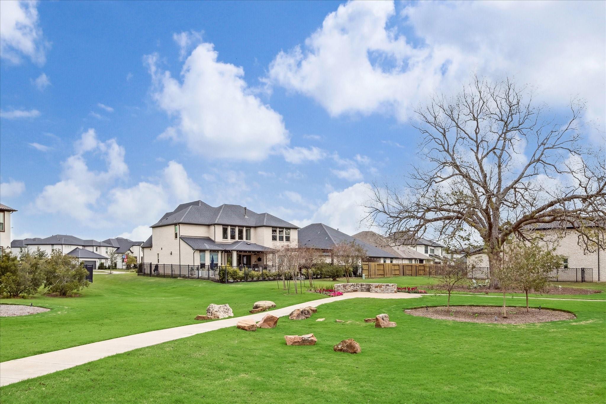 Sugar Land, Texas, 77479, United States, 4 Bedrooms Bedrooms, ,5 BathroomsBathrooms,Residential,Active,2006987