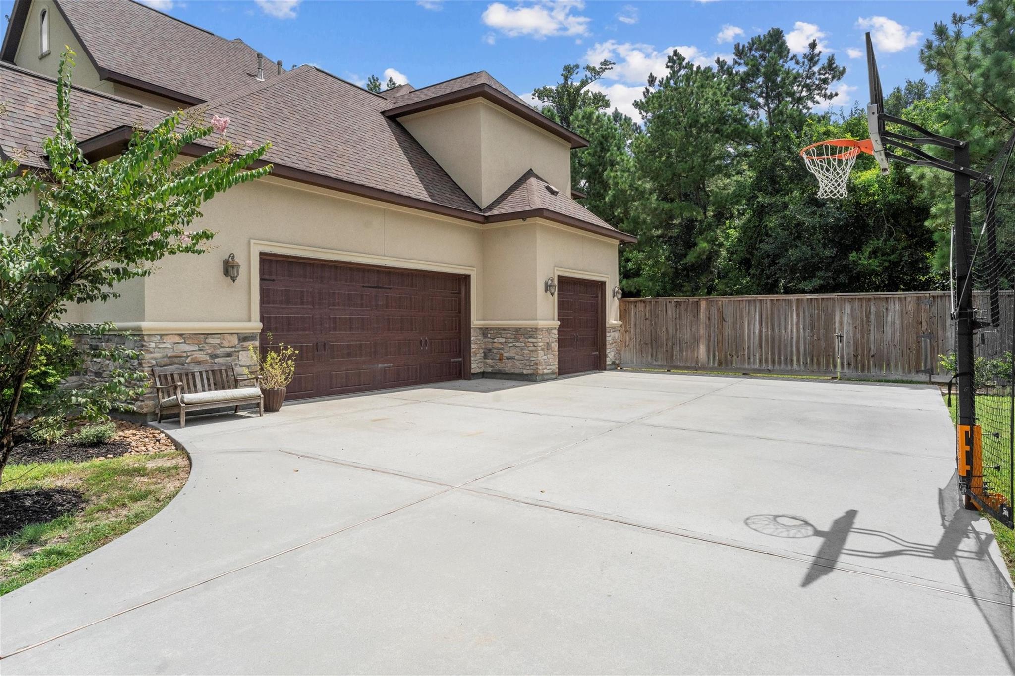 Spring, Texas, 77386, United States, 5 Bedrooms Bedrooms, ,5 BathroomsBathrooms,Residential,Active,1914631
