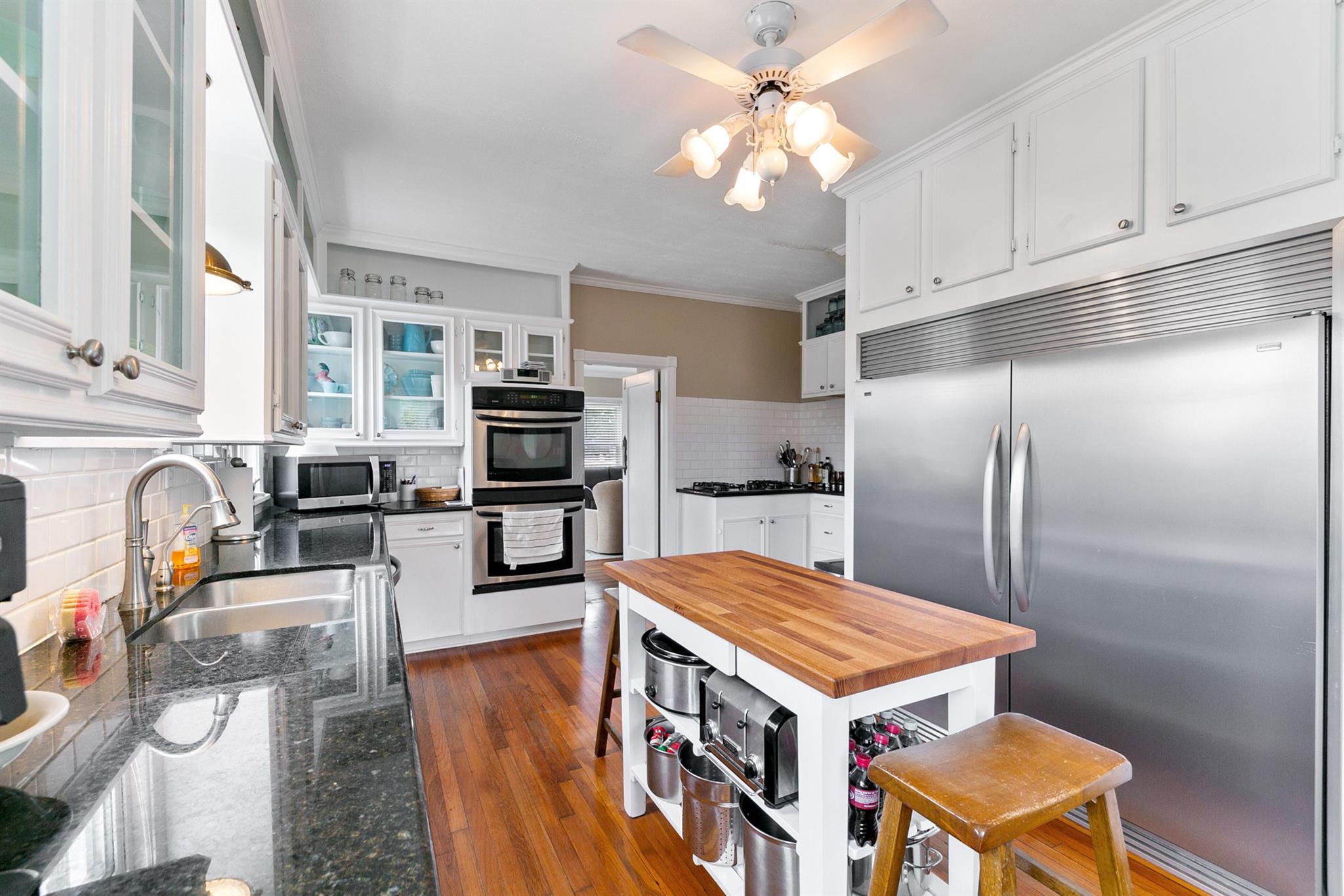 Highlands, Texas, 77562, United States, ,3 BathroomsBathrooms,Residential,Active,1780312