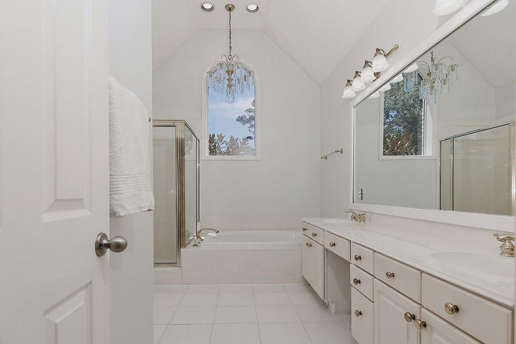 Willis, Texas, 77318, United States, 5 Bedrooms Bedrooms, ,4 BathroomsBathrooms,Residential,Active,1899883