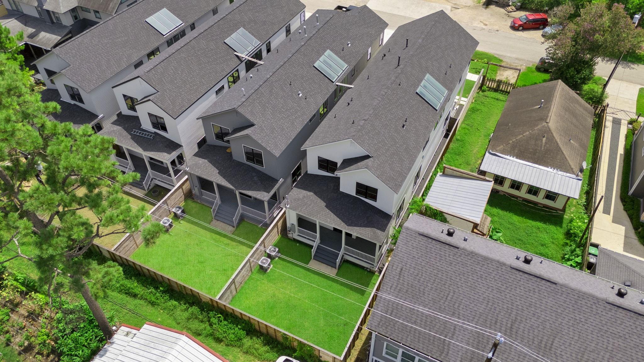 Houston, Texas, 77008, United States, 4 Bedrooms Bedrooms, ,4 BathroomsBathrooms,Residential,Active,2007981