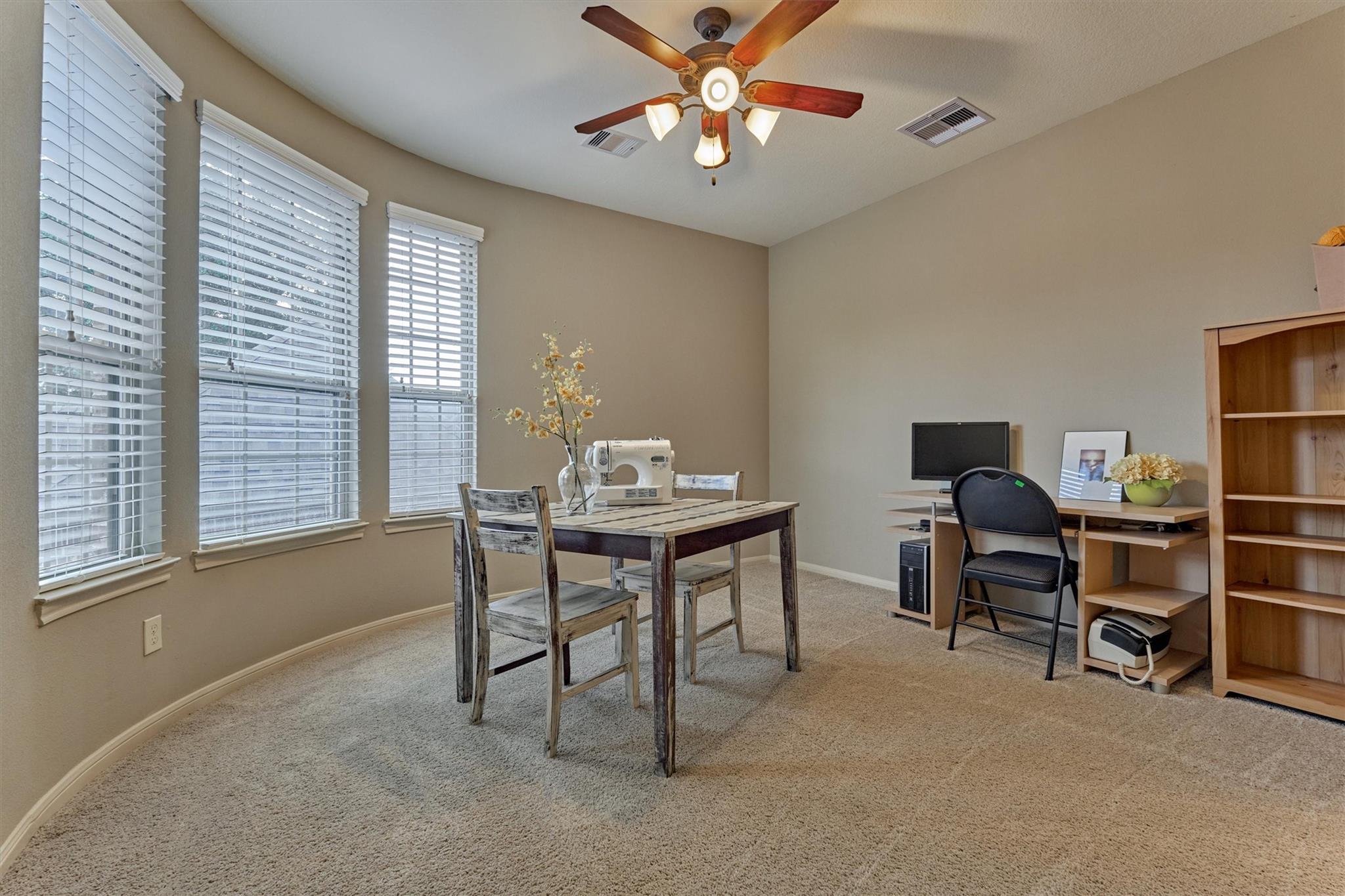Montgomery, Texas, 77316, United States, 5 Bedrooms Bedrooms, ,4 BathroomsBathrooms,Residential,Active,1927663