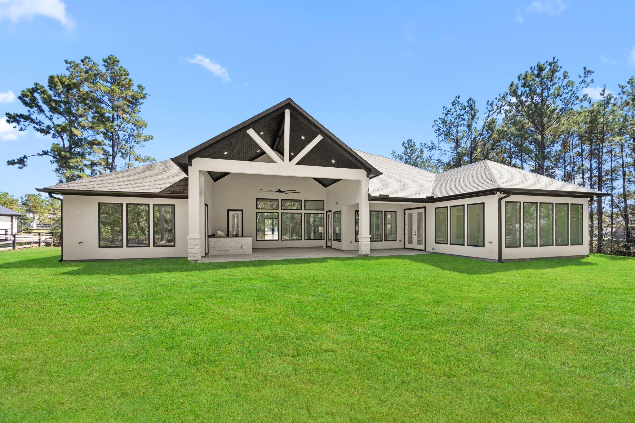 Montgomery, Texas, 77316, United States, 4 Bedrooms Bedrooms, ,4 BathroomsBathrooms,Residential,Active,1962179