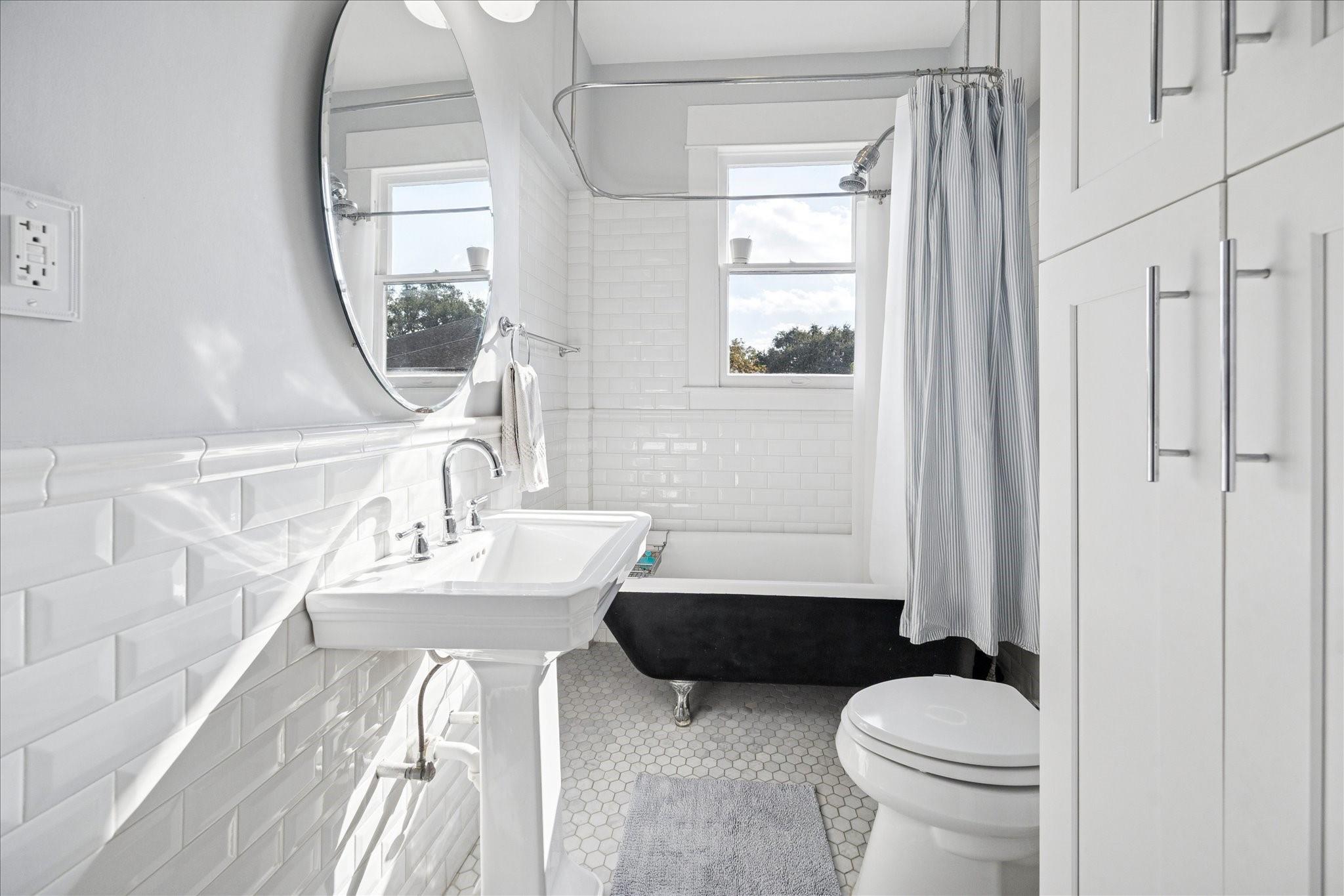 Houston, Texas, 77009, United States, 4 Bedrooms Bedrooms, ,2 BathroomsBathrooms,Residential,Active,2006963