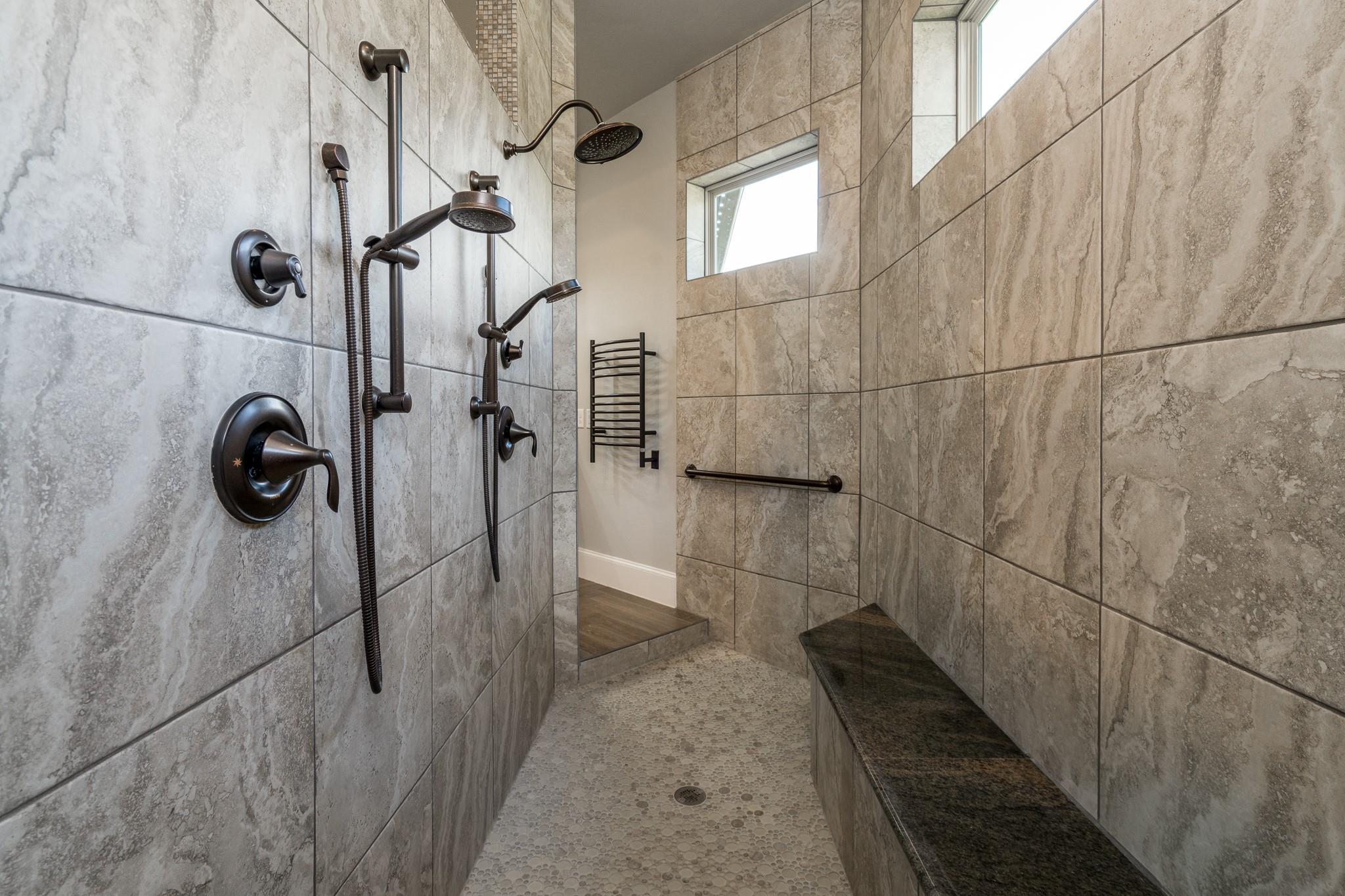 Montgomery, Texas, 77316, United States, 4 Bedrooms Bedrooms, ,7 BathroomsBathrooms,Residential,Active,1987262