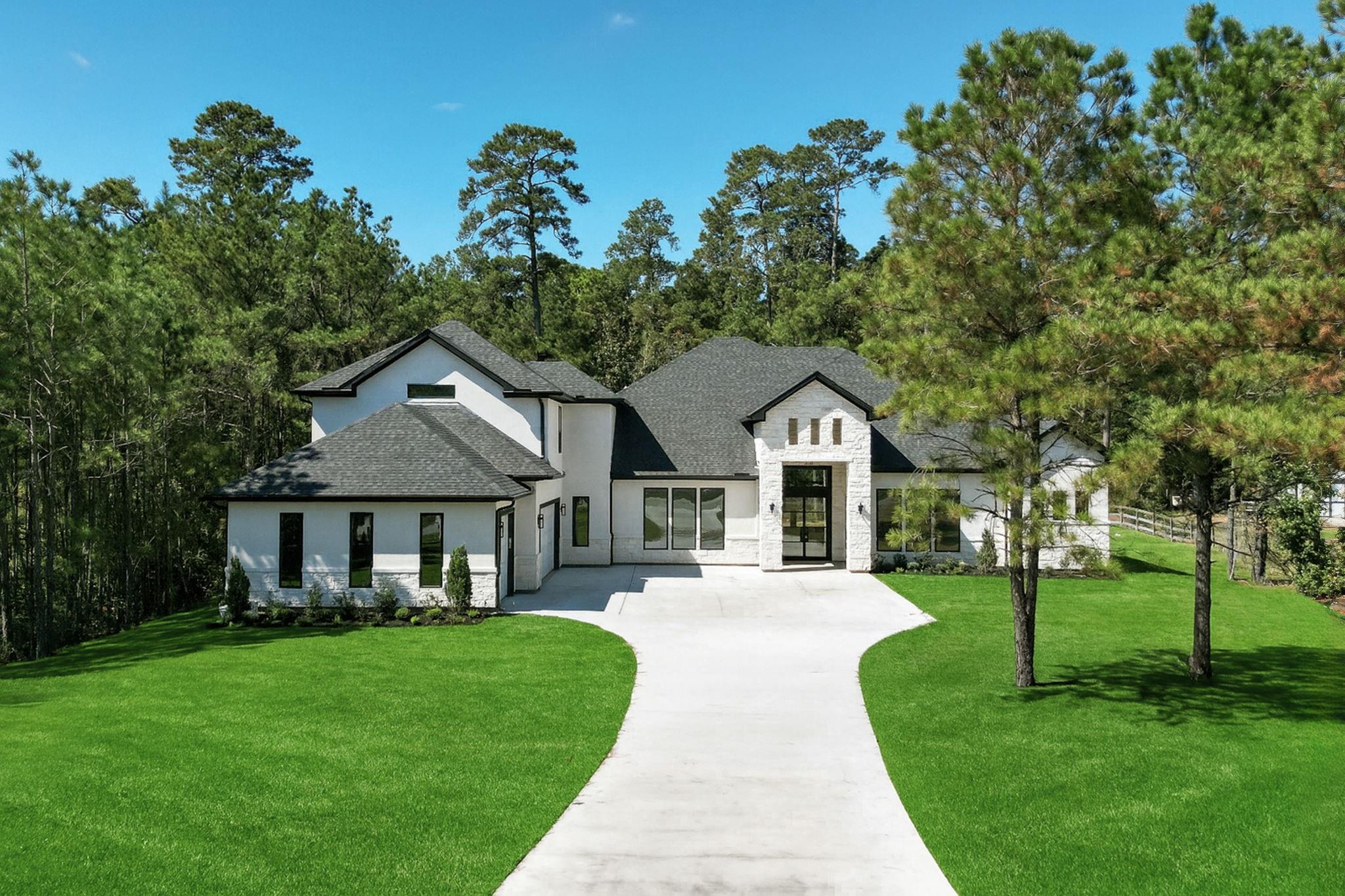 Montgomery, Texas, 77316, United States, 4 Bedrooms Bedrooms, ,4 BathroomsBathrooms,Residential,Active,1962179