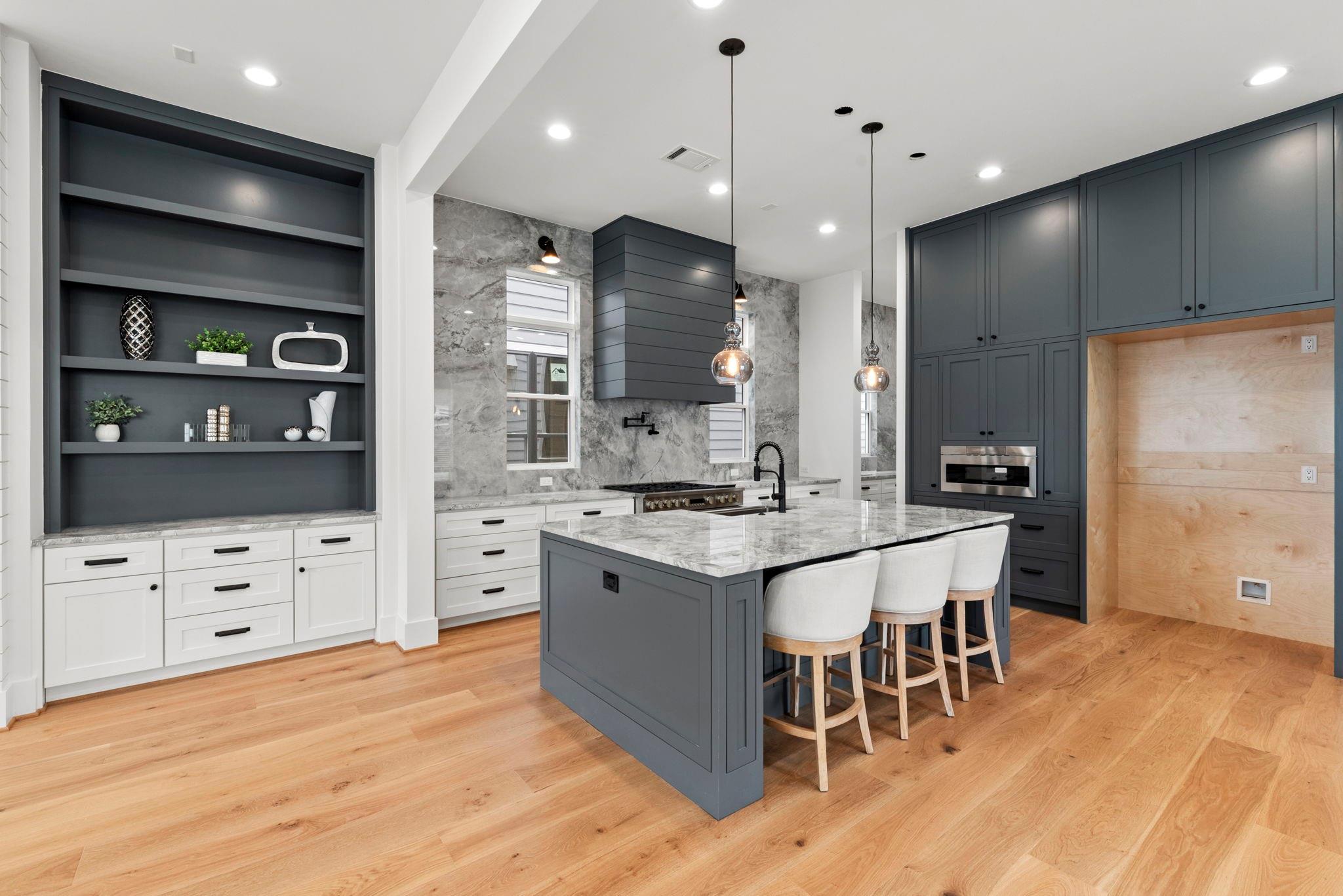 Houston, Texas, 77008, United States, 4 Bedrooms Bedrooms, ,5 BathroomsBathrooms,Residential,Active,1990668