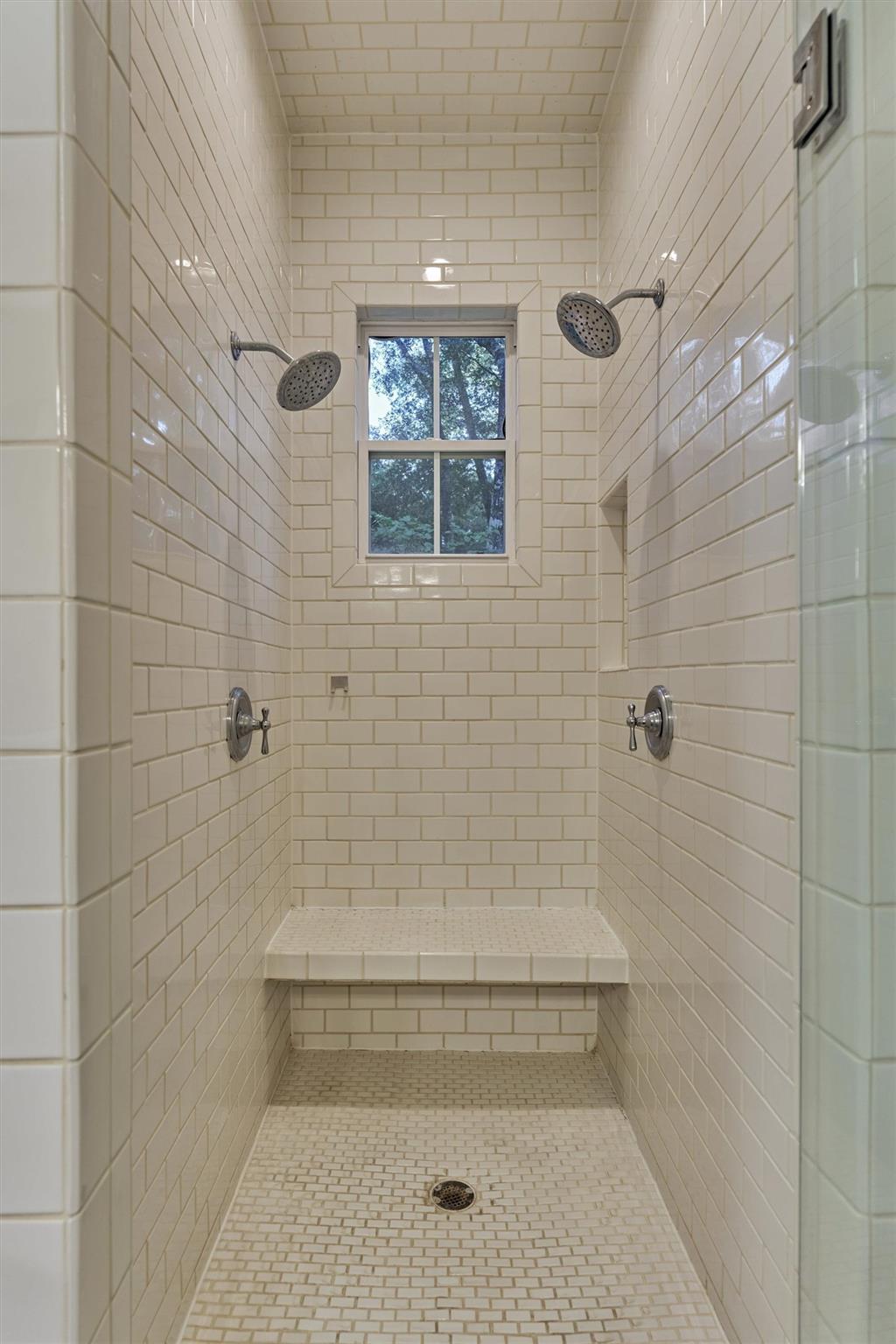 Conroe, Texas, 77384, United States, 4 Bedrooms Bedrooms, ,3 BathroomsBathrooms,Residential,Active,1967305