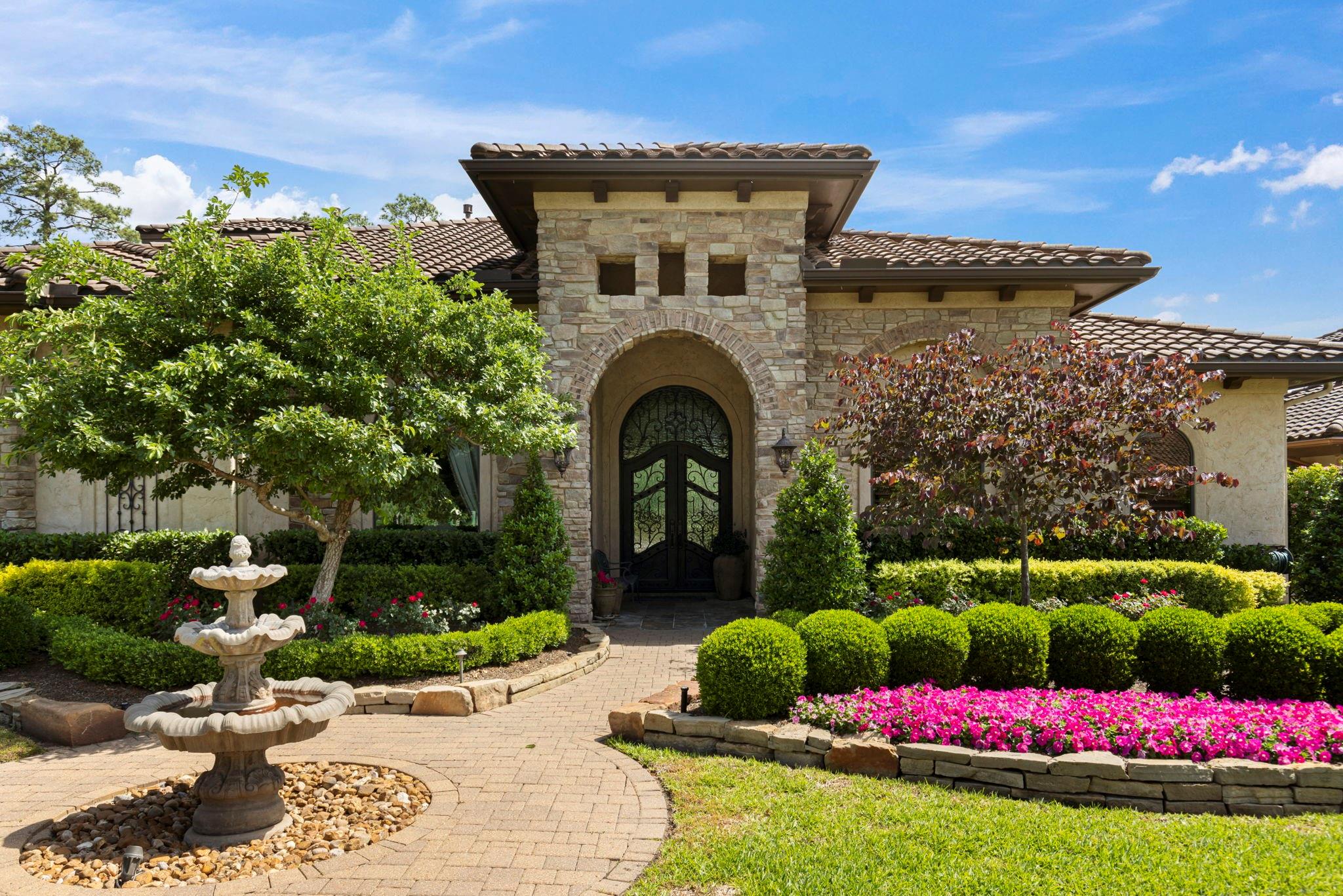 Spring, Texas, 77389, United States, 4 Bedrooms Bedrooms, ,5 BathroomsBathrooms,Residential,Active,1990585