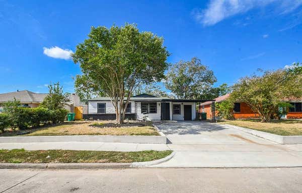 11010 LEITRIM WAY, HOUSTON, TX 77047 - Image 1