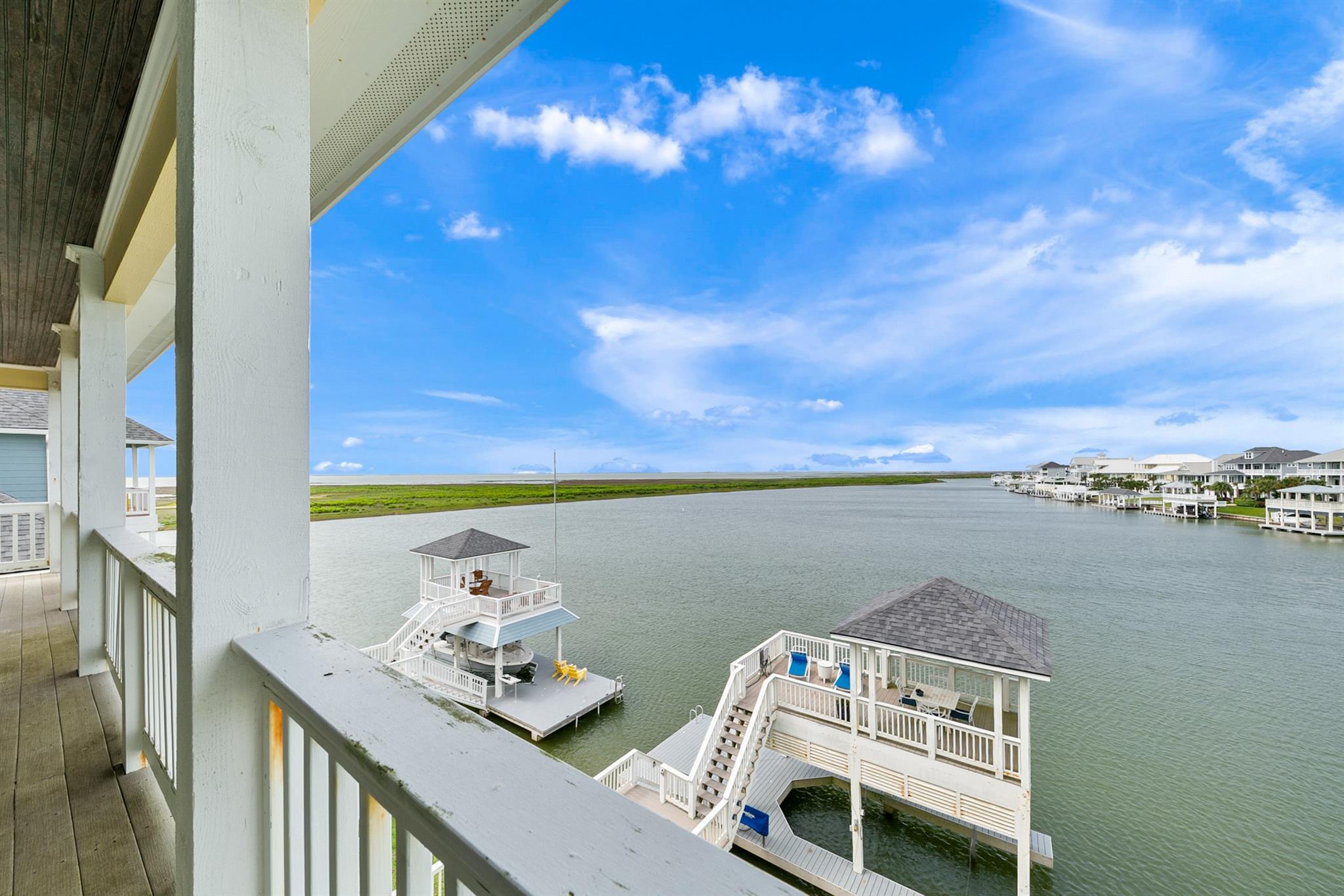 Galveston, Texas, 77554, United States, 4 Bedrooms Bedrooms, ,4 BathroomsBathrooms,Residential,Active,1943806