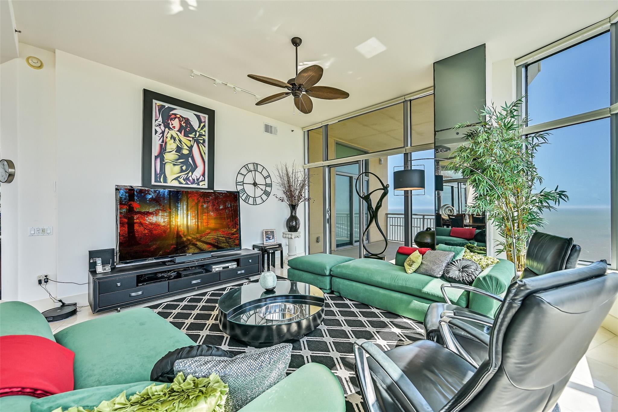 Galveston, Texas, 77550, United States, ,4 BathroomsBathrooms,Residential,Active,1867894