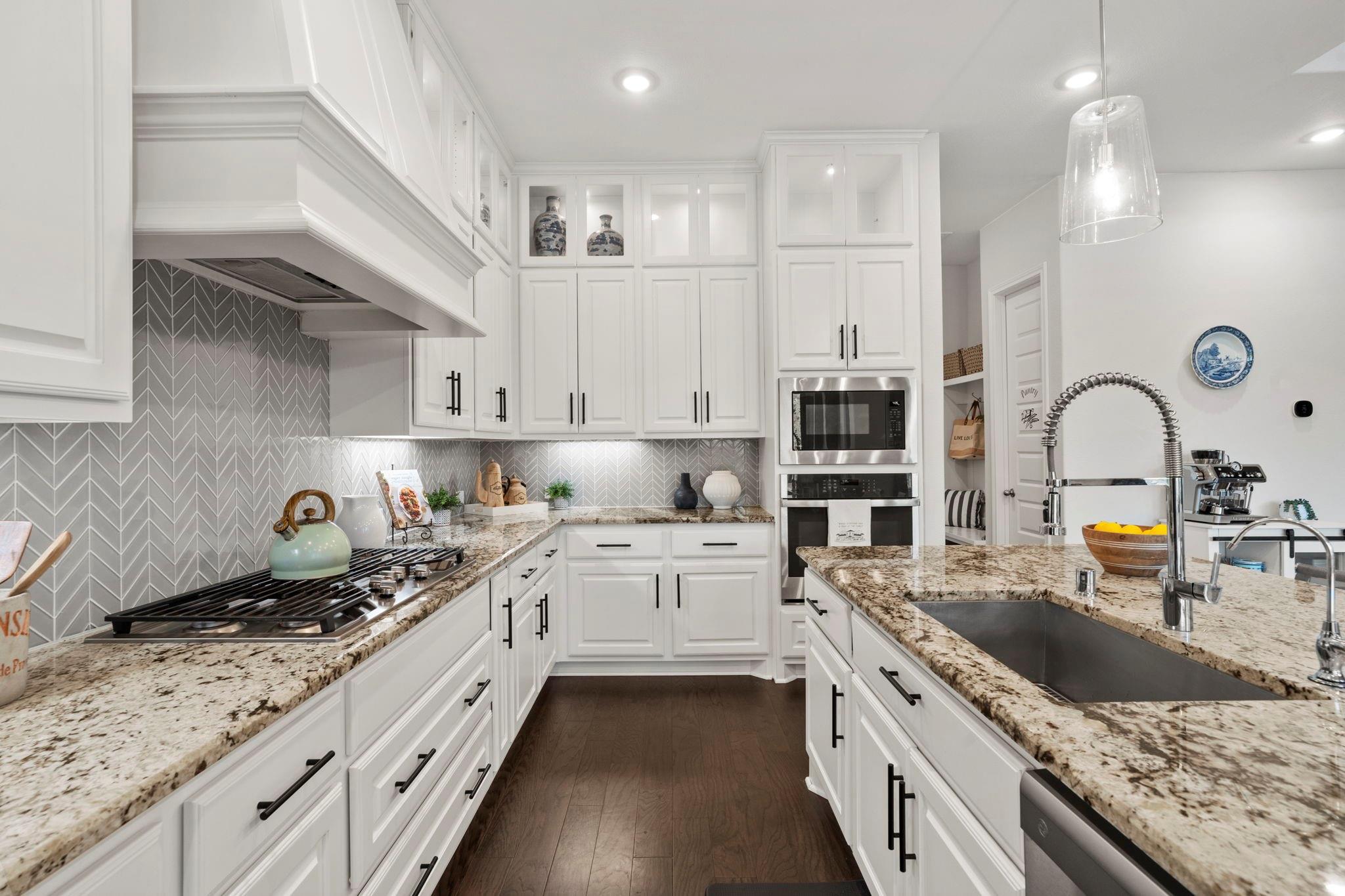 Richmond, Texas, 77407, United States, 5 Bedrooms Bedrooms, ,5 BathroomsBathrooms,Residential,Active,1996577