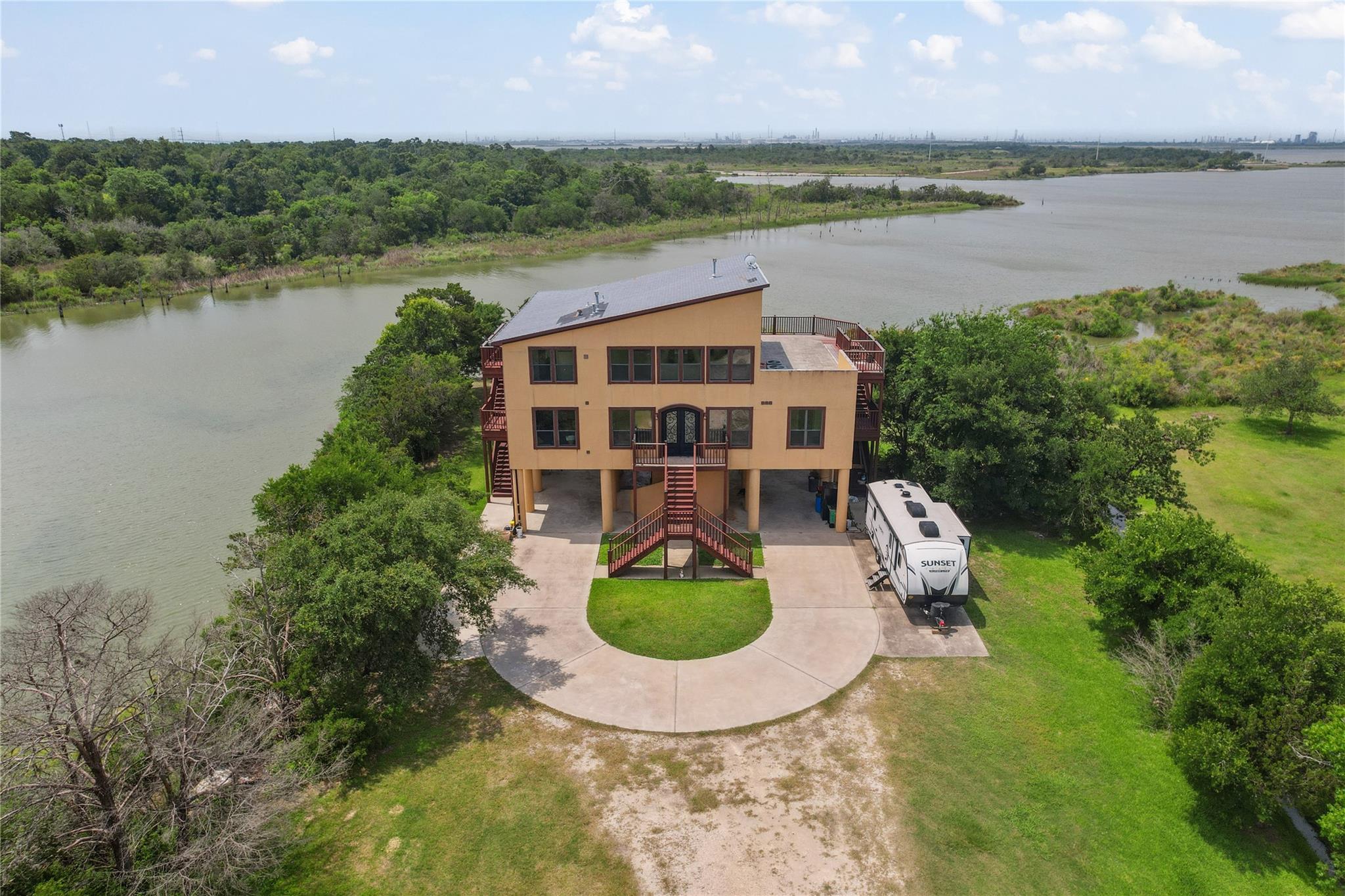 Baytown, Texas, 77520, United States, 3 Bedrooms Bedrooms, ,3 BathroomsBathrooms,Residential,Active,1824556