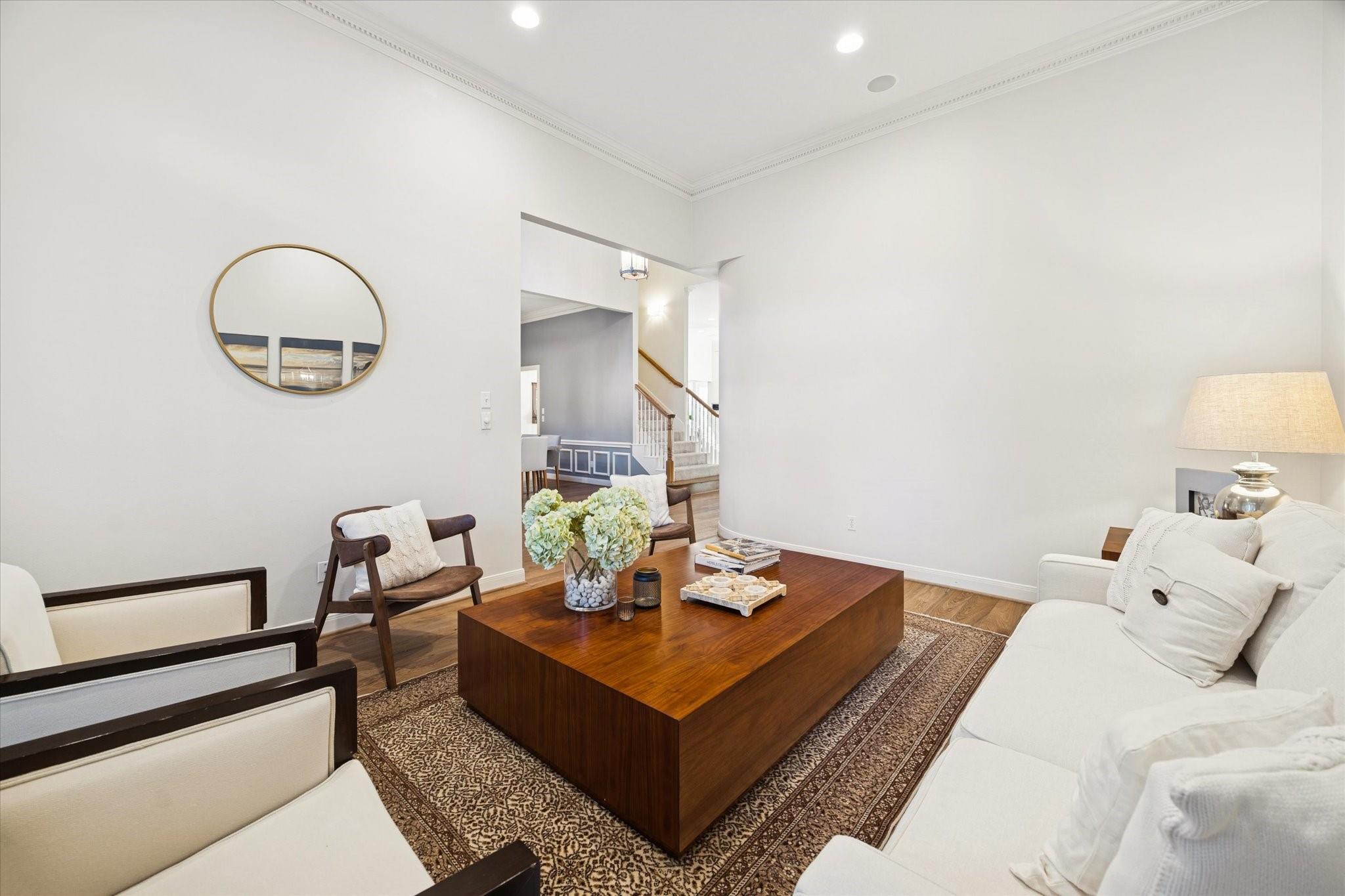 The Woodlands, Texas, 77382, United States, 4 Bedrooms Bedrooms, ,5 BathroomsBathrooms,Residential,Pending,2007189