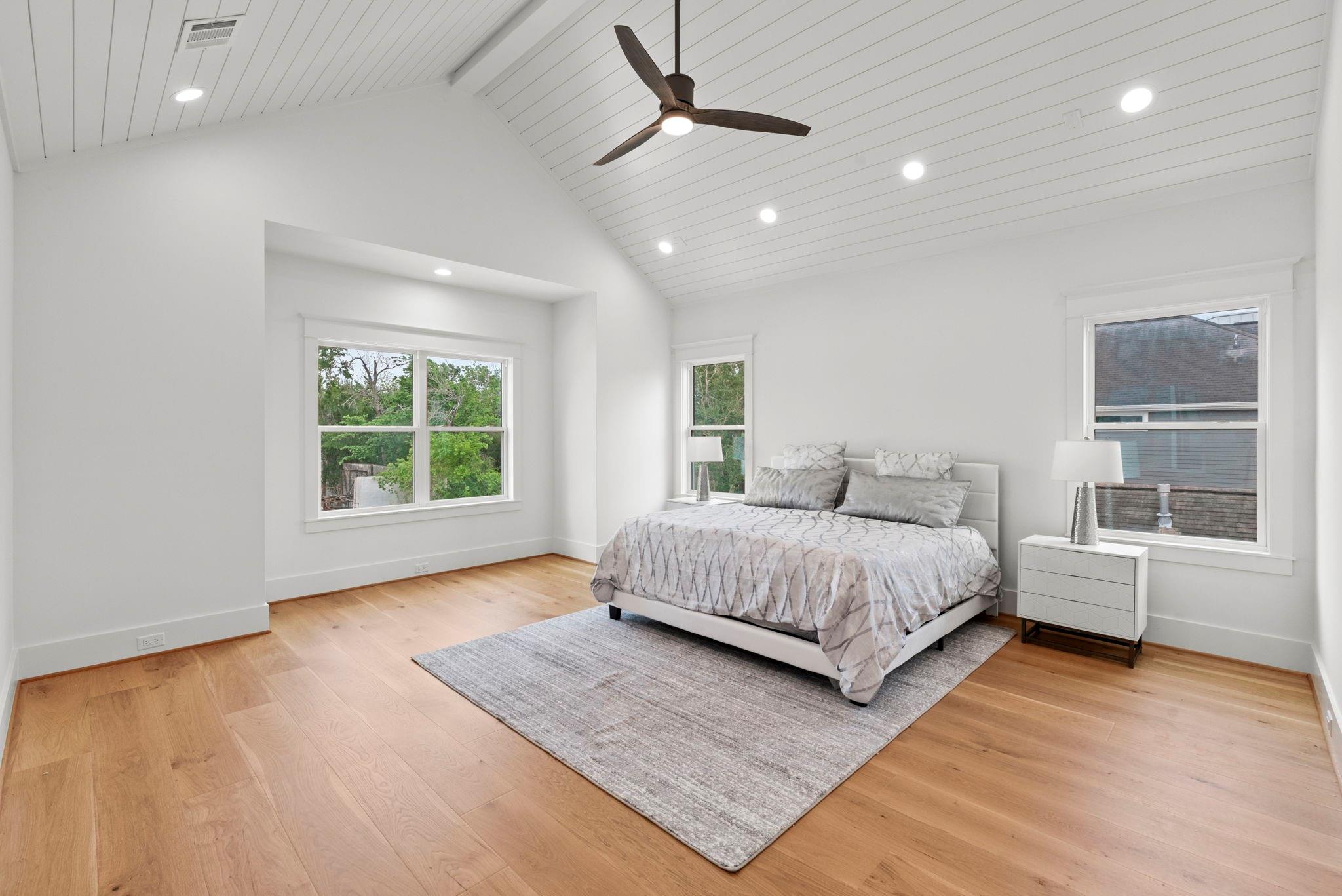 Houston, Texas, 77008, United States, 4 Bedrooms Bedrooms, ,5 BathroomsBathrooms,Residential,Active,1990668