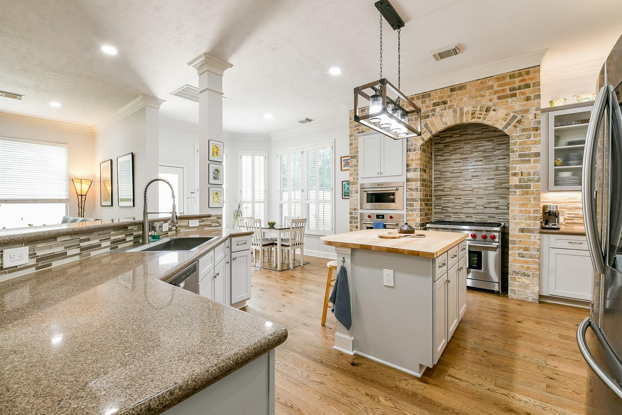 Houston, Texas, 77056, United States, ,3 BathroomsBathrooms,Residential,Active,1888505