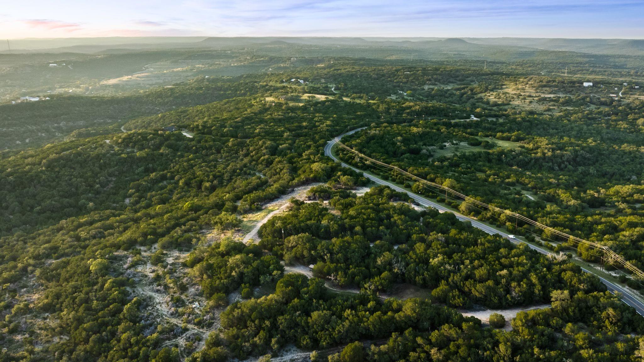 Marble Falls, Texas, 78654, United States, 4 Bedrooms Bedrooms, ,5 BathroomsBathrooms,Residential,Active,1913986