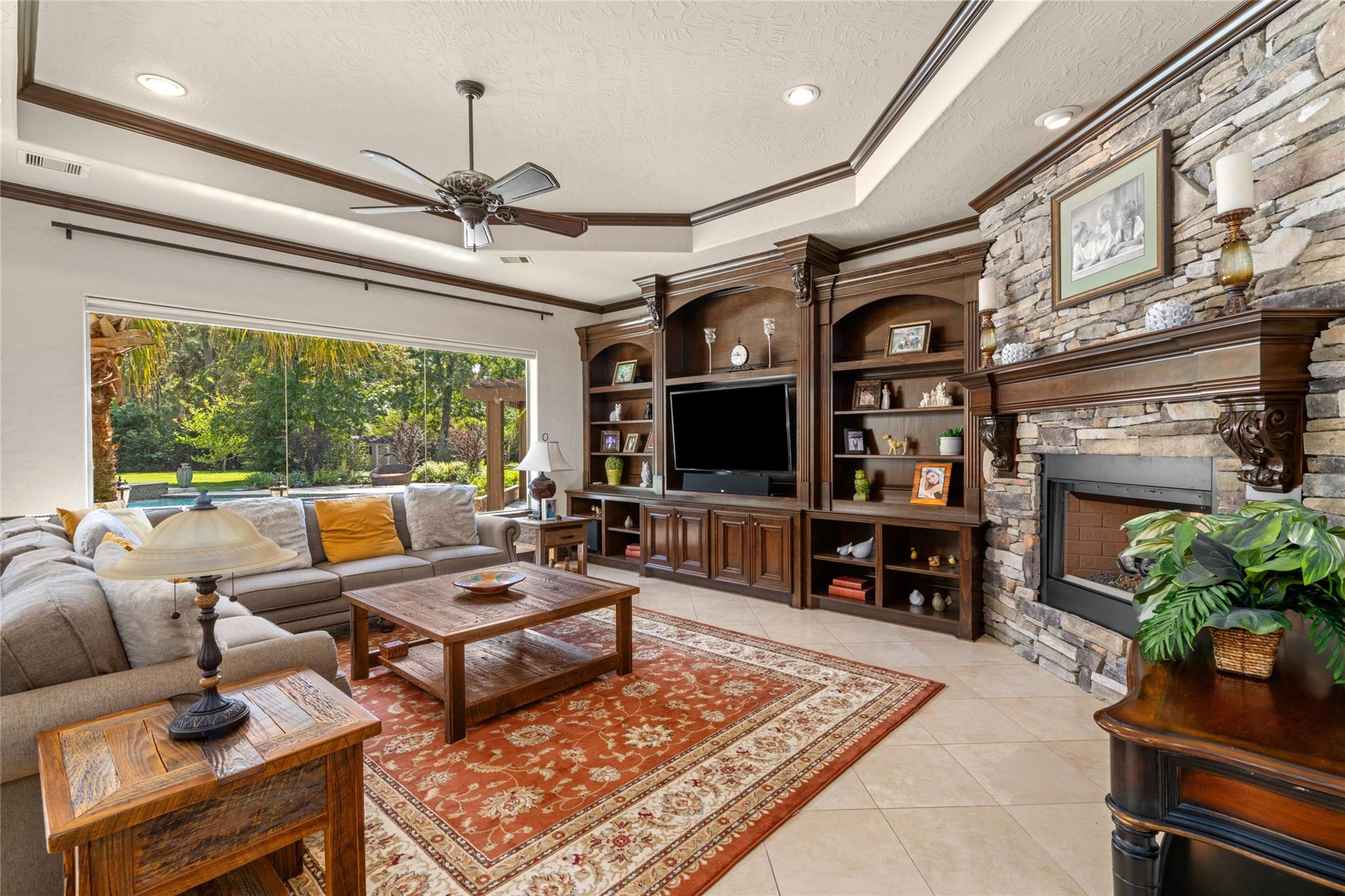 Humble, Texas, 77346, United States, 5 Bedrooms Bedrooms, ,8 BathroomsBathrooms,Residential,Active,1952313