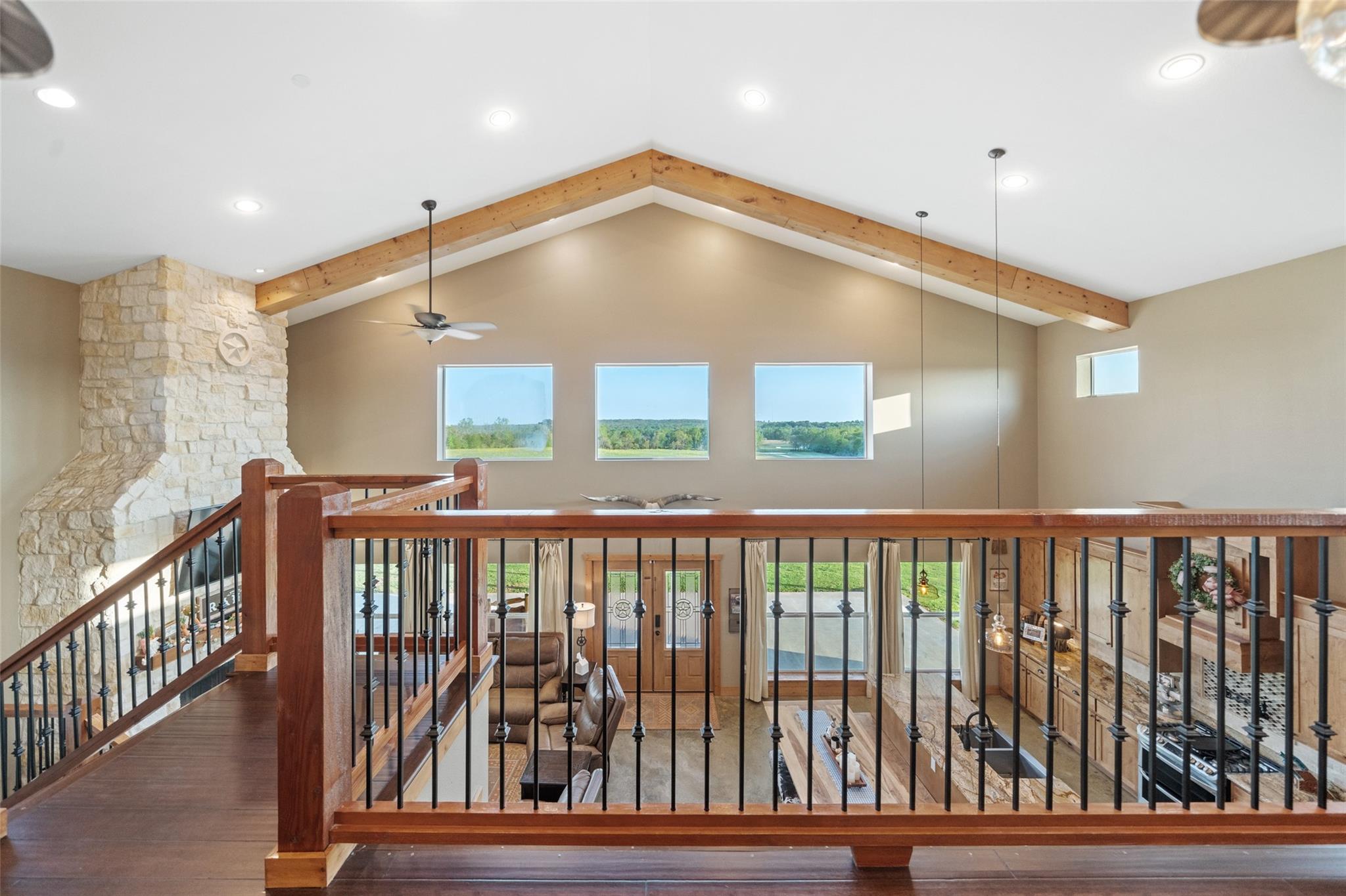 Centerville, Texas, 75833, United States, 6 Bedrooms Bedrooms, ,3 BathroomsBathrooms,Residential,Active,1862877