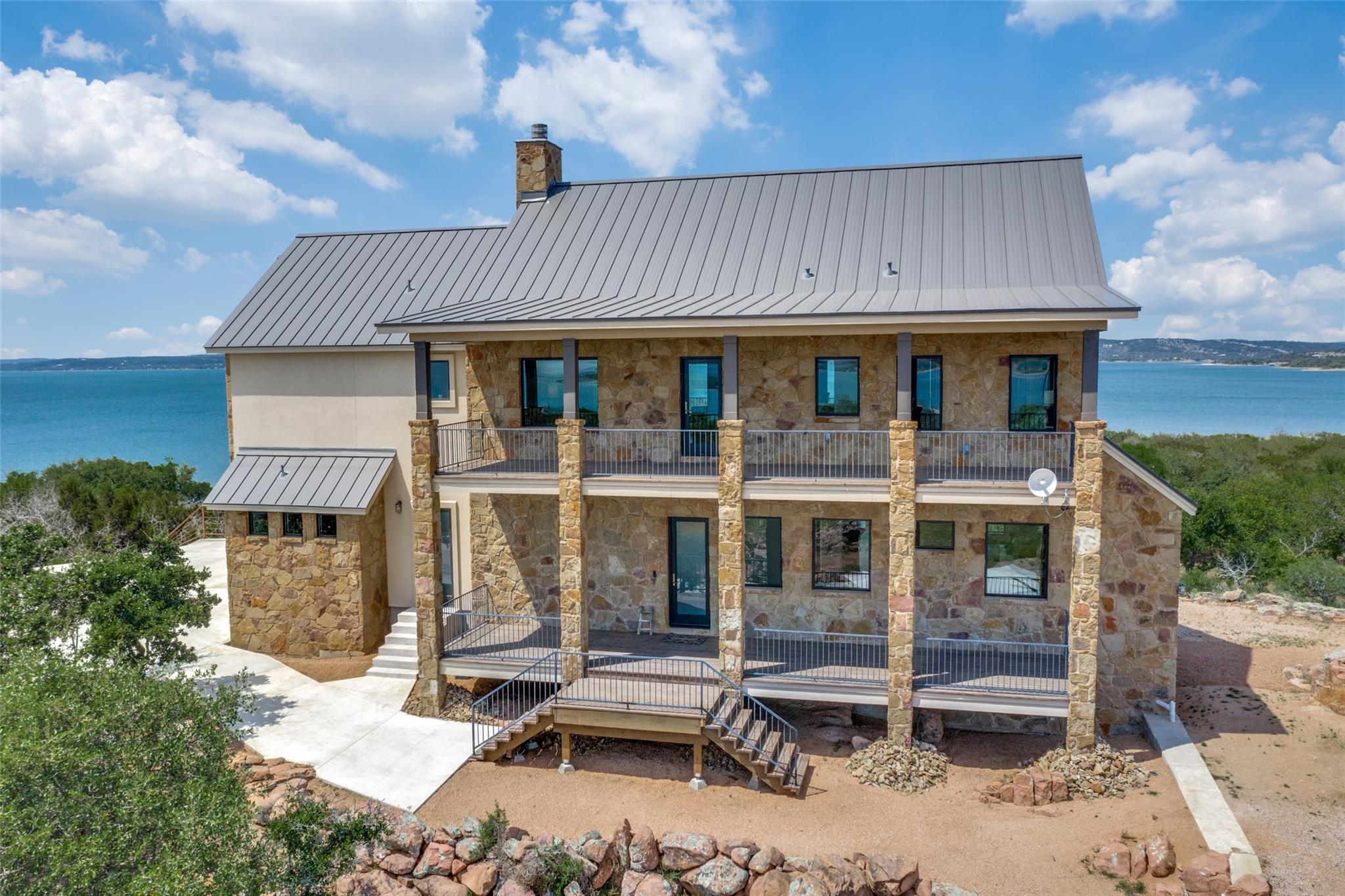 Burnet, Texas, 78611, United States, ,4 BathroomsBathrooms,Residential,Active,1702915