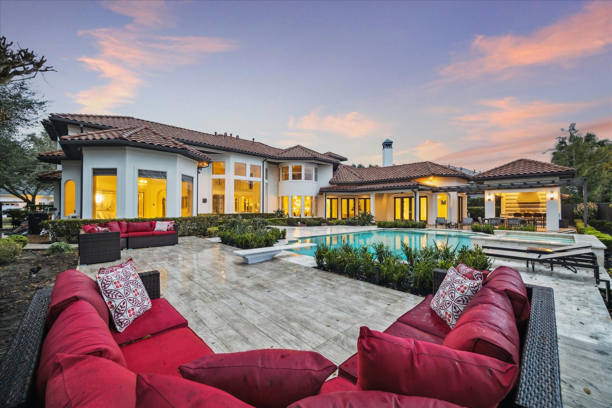 Sugar Land, Texas, 77479, United States, 6 Bedrooms Bedrooms, ,9 BathroomsBathrooms,Residential,Active,1820359