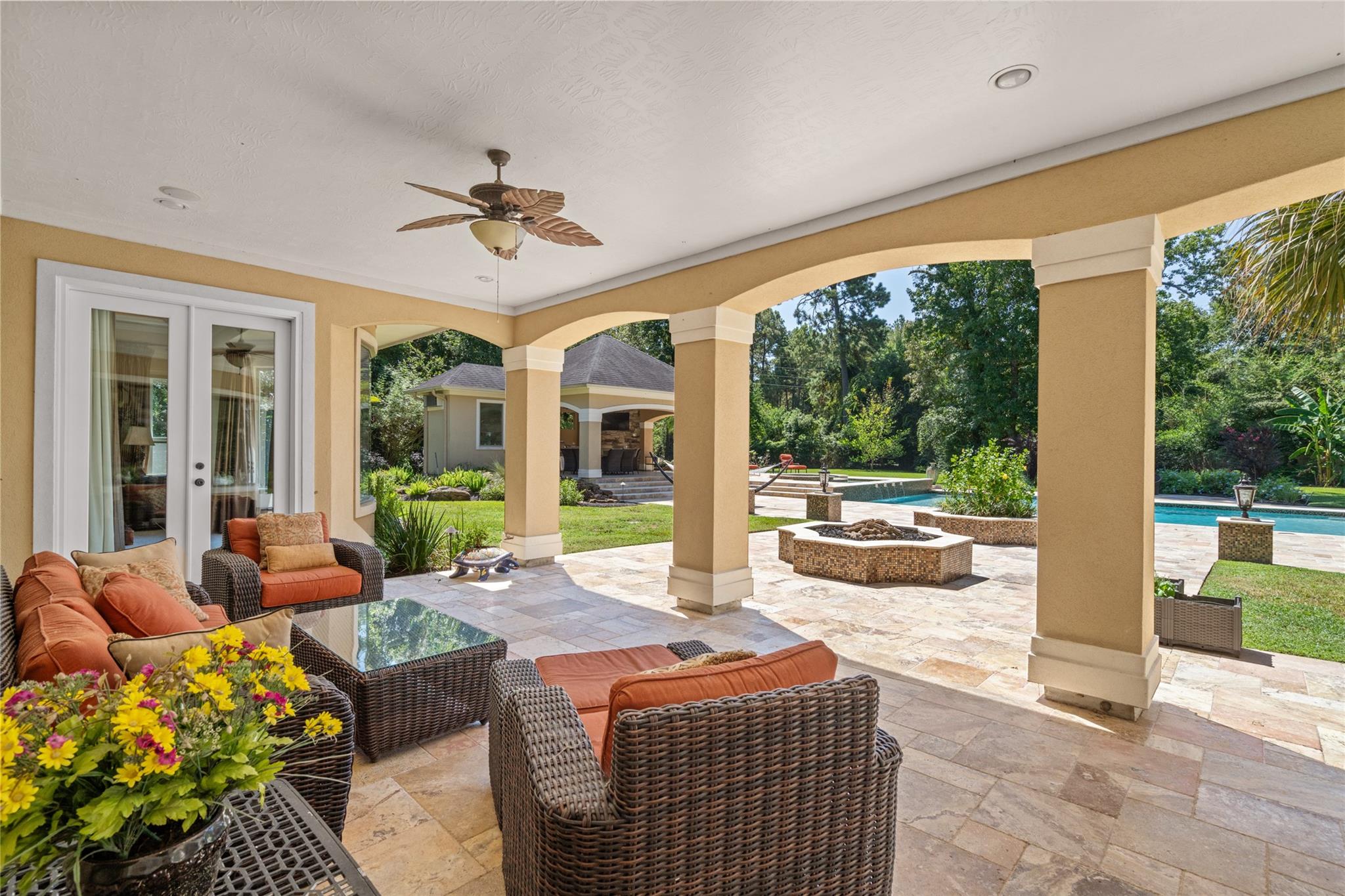 Humble, Texas, 77346, United States, 5 Bedrooms Bedrooms, ,8 BathroomsBathrooms,Residential,Active,1952313