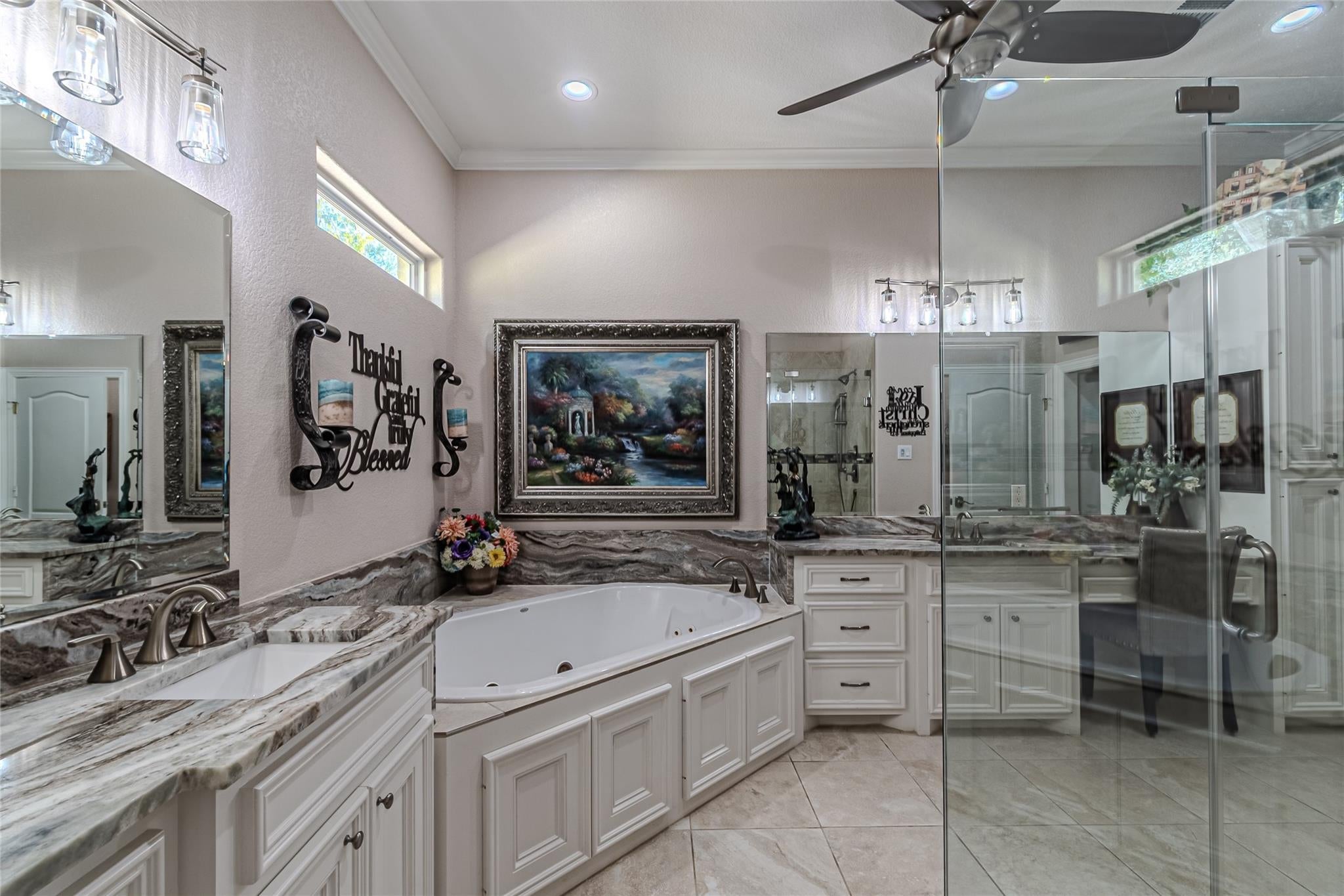 Montgomery, Texas, 77316, United States, 4 Bedrooms Bedrooms, ,7 BathroomsBathrooms,Residential,Active,1993945