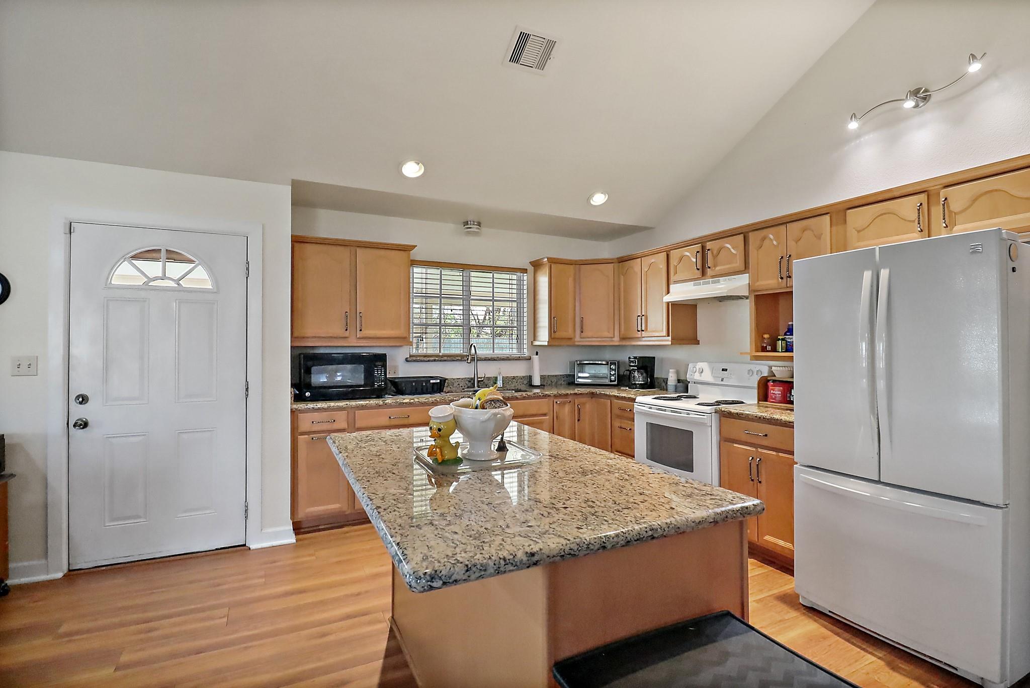 Crosby, Texas, 77532, United States, 4 Bedrooms Bedrooms, ,2 BathroomsBathrooms,Residential,Active,2003559