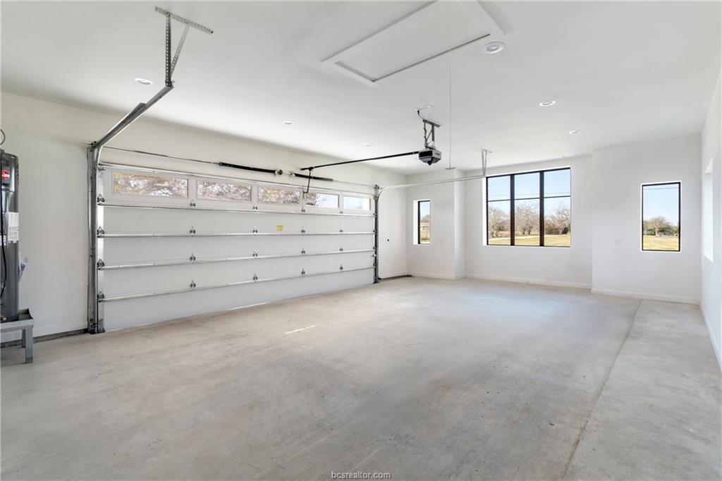 Bryan, Texas, 77845, United States, 4 Bedrooms Bedrooms, ,5 BathroomsBathrooms,Residential,Active,2012484