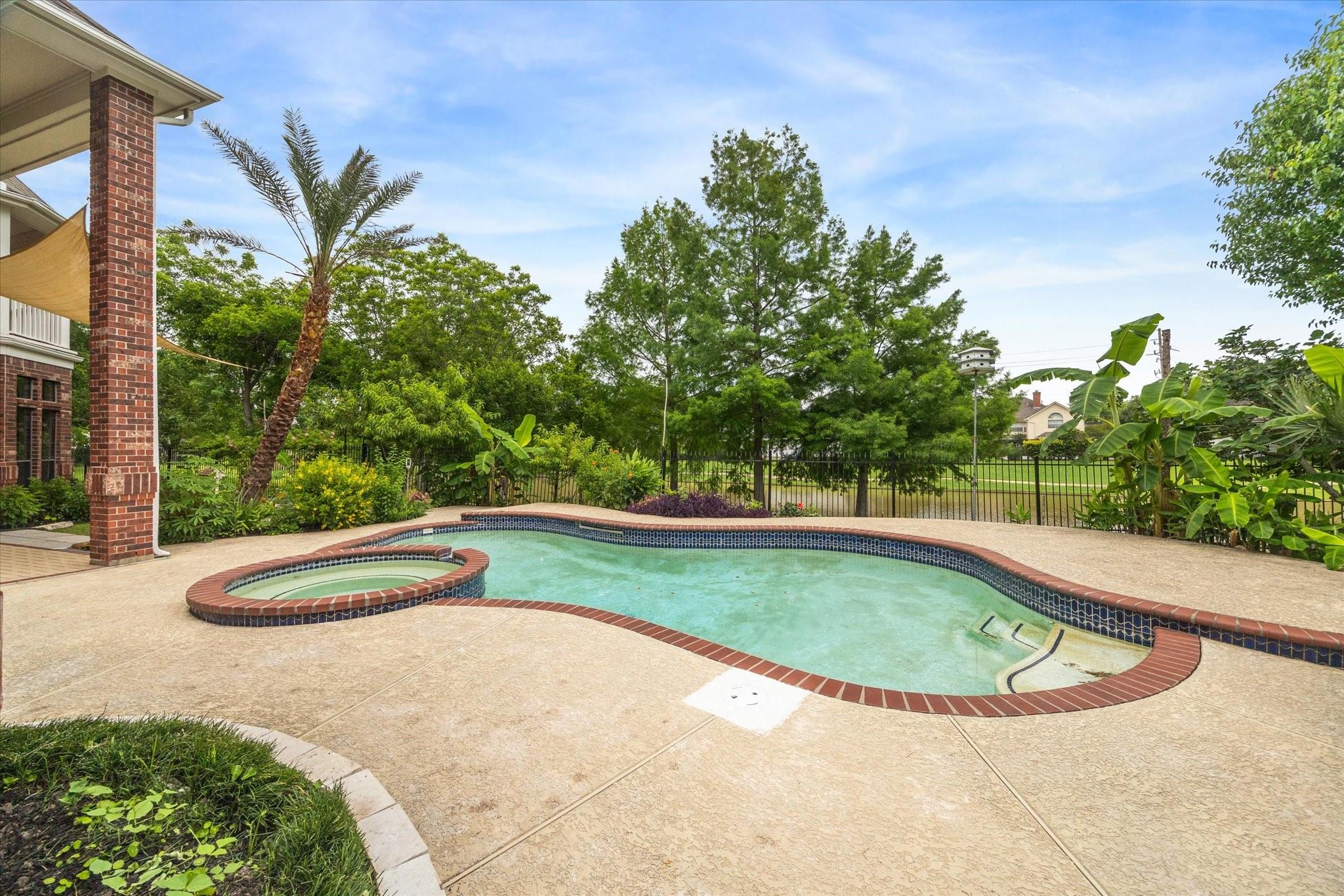 Sugar Land, Texas, 77479, United States, 5 Bedrooms Bedrooms, ,6 BathroomsBathrooms,Residential,Active,1914802