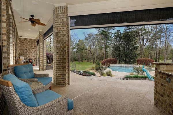 500 REGATTA CT, MONTGOMERY, TX 77316 - Image 1