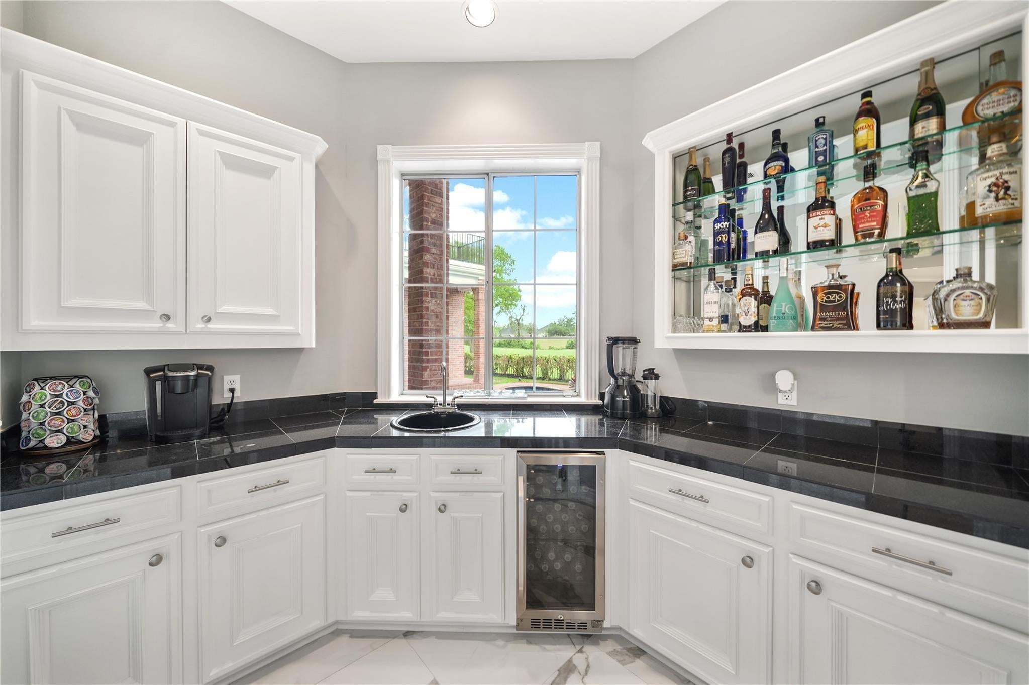 Sugar Land, Texas, 77479, United States, 6 Bedrooms Bedrooms, ,8 BathroomsBathrooms,Residential,Active,1973640