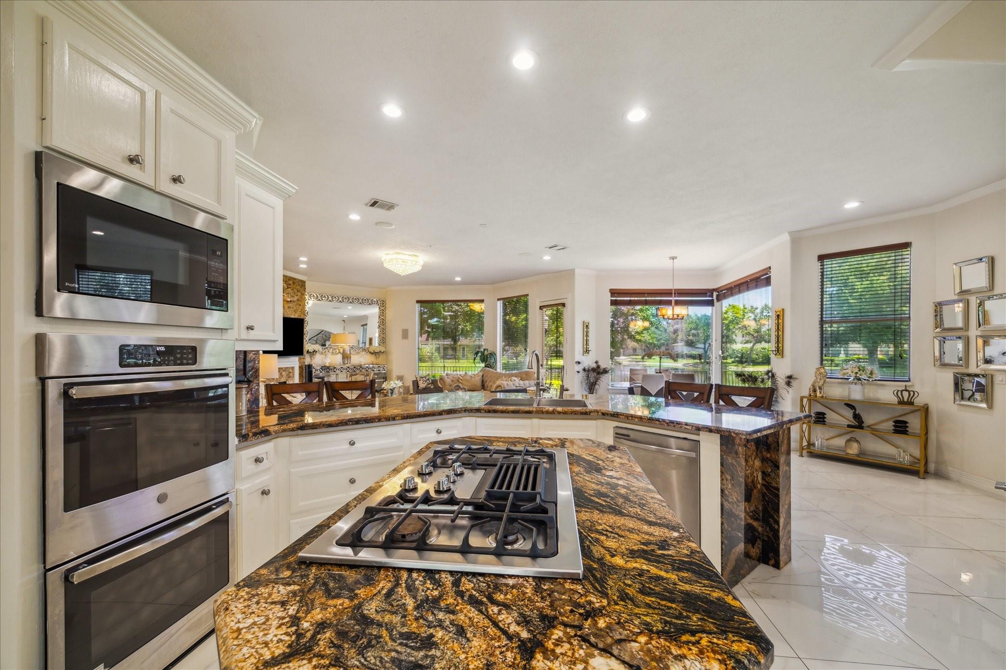 Sugar Land, Texas, 77479, United States, 5 Bedrooms Bedrooms, ,5 BathroomsBathrooms,Residential,Active,1900192