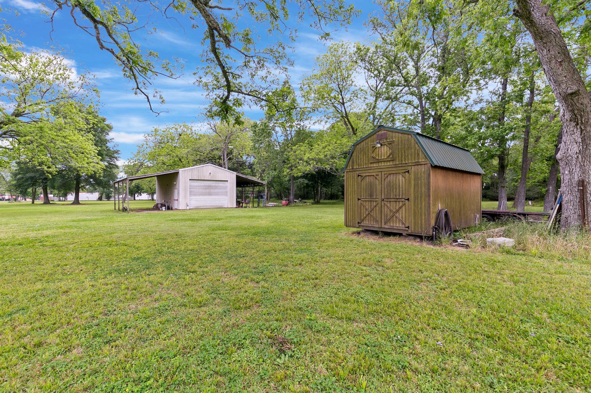 Highlands, Texas, 77562, United States, ,3 BathroomsBathrooms,Residential,Active,1780312