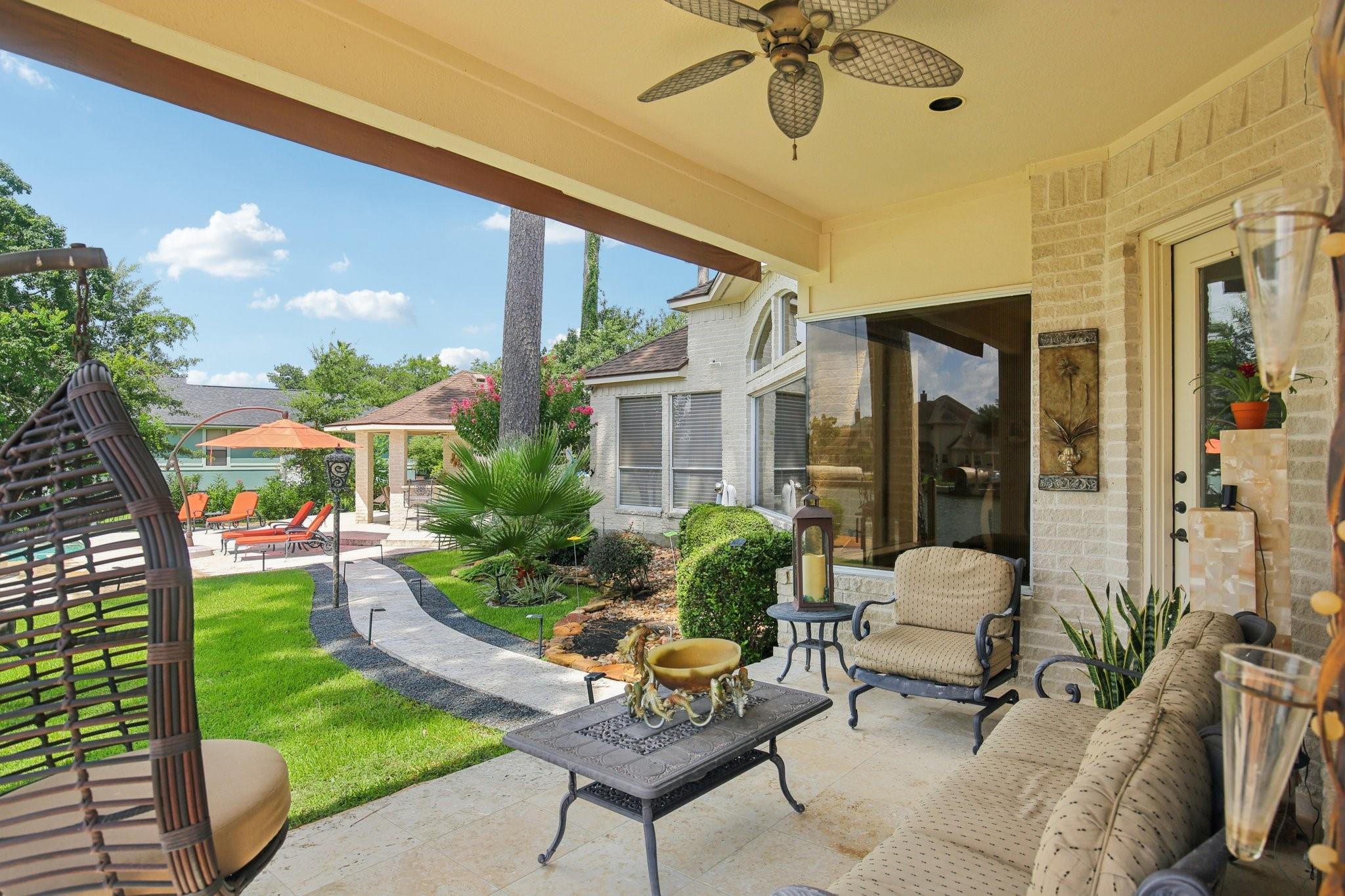 Montgomery, Texas, 77356, United States, 4 Bedrooms Bedrooms, ,5 BathroomsBathrooms,Residential,Active,1894542