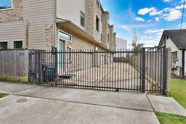 938 W 22ND ST UNIT B, HOUSTON, TX 77008 - Image 1