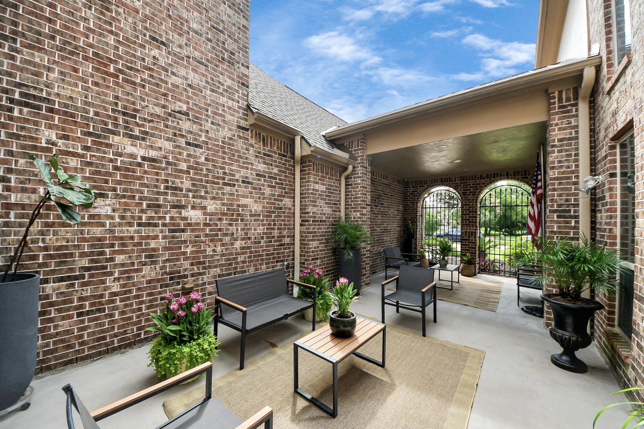 Cypress, Texas, 77429, United States, 5 Bedrooms Bedrooms, ,7 BathroomsBathrooms,Residential,Active,1889491