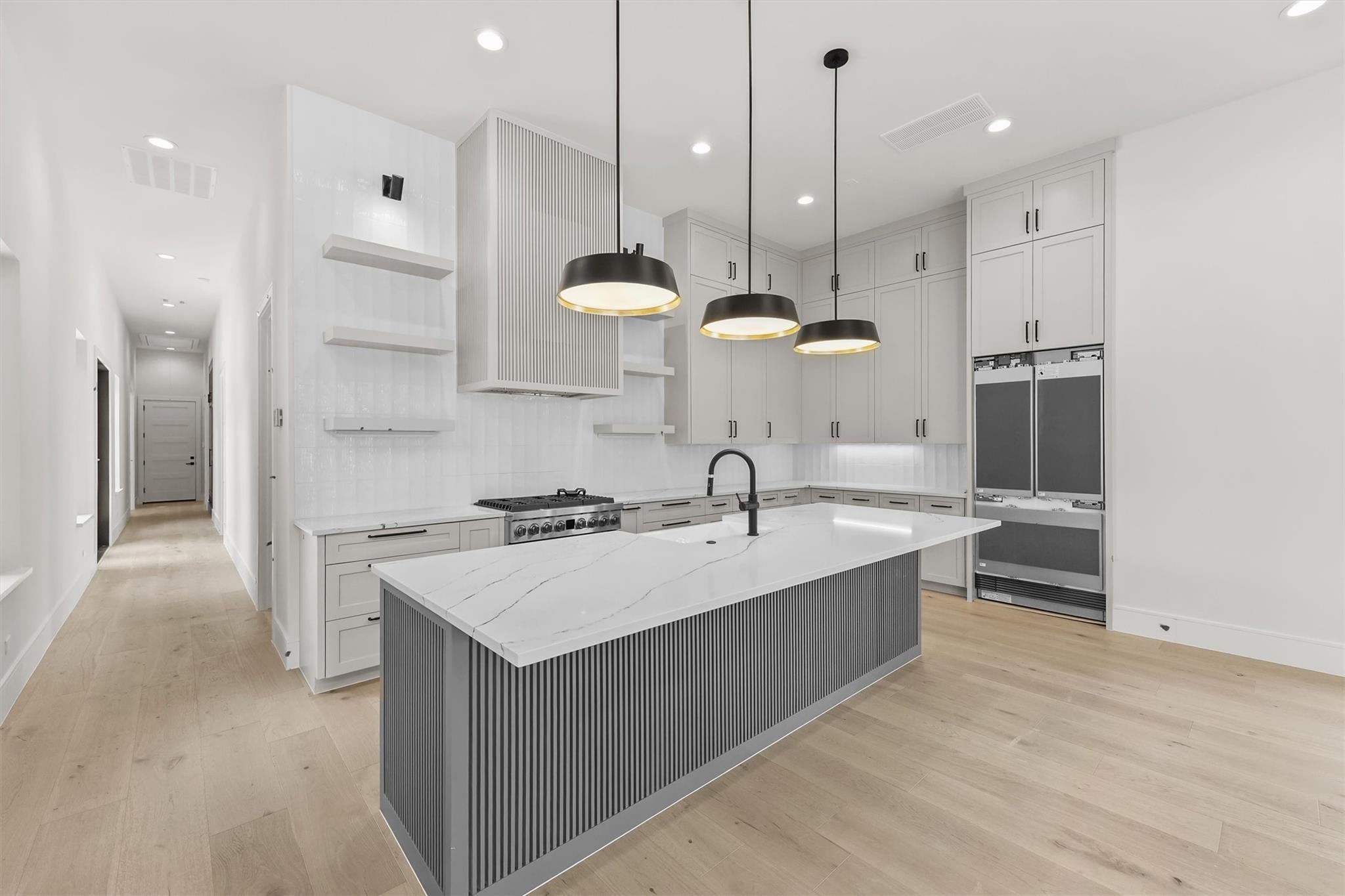 Montgomery, Texas, 77316, United States, ,Residential,Active,1704381