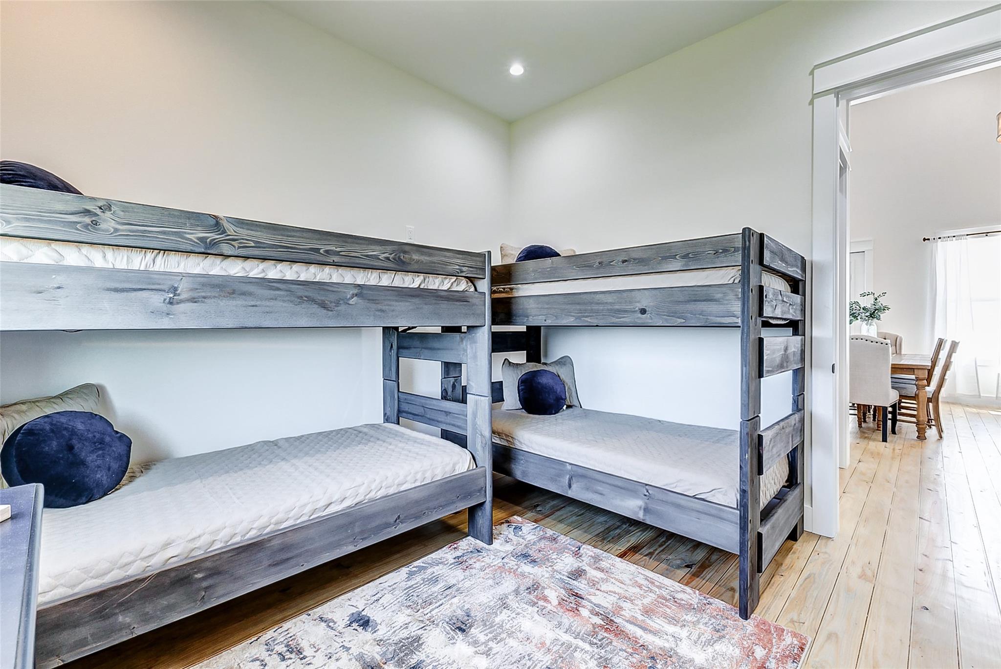 Gilchrist, Texas, 77617, United States, 3 Bedrooms Bedrooms, ,4 BathroomsBathrooms,Residential,Active,1761250