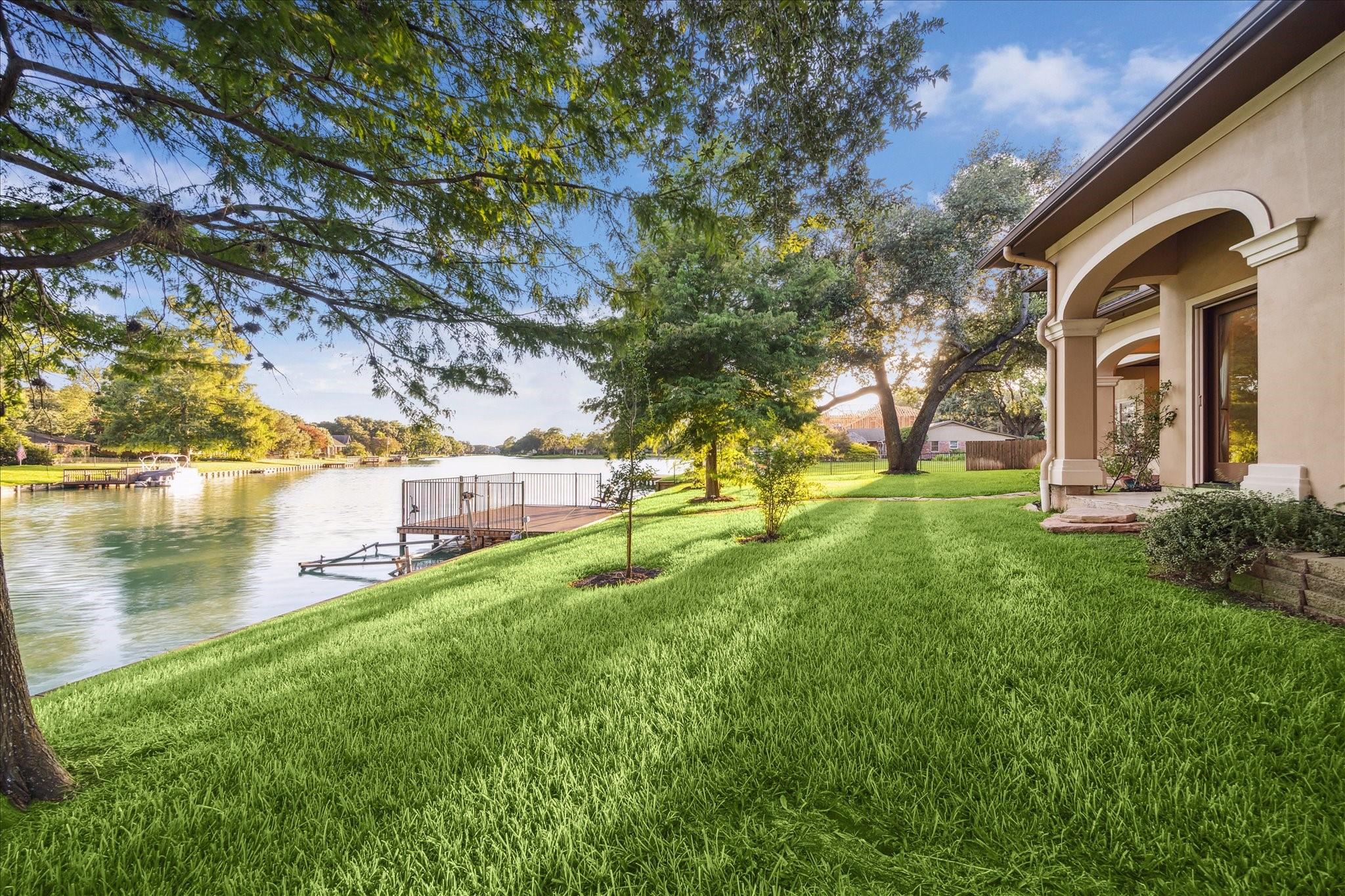 Sugar Land, Texas, 77478, United States, 5 Bedrooms Bedrooms, ,6 BathroomsBathrooms,Residential,Active,1971008