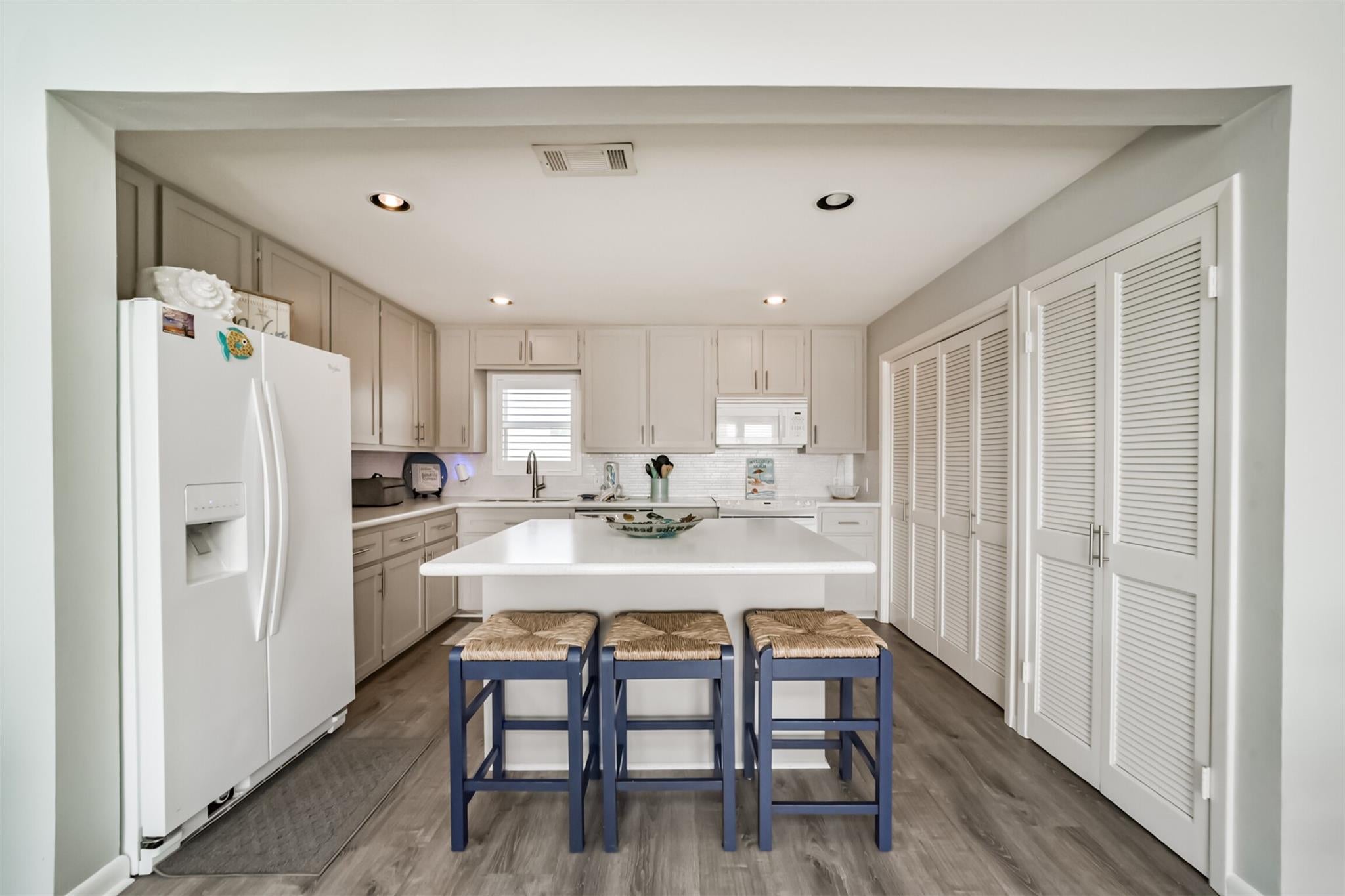 Galveston, Texas, 77554, United States, ,4 BathroomsBathrooms,Residential,Active,1711247