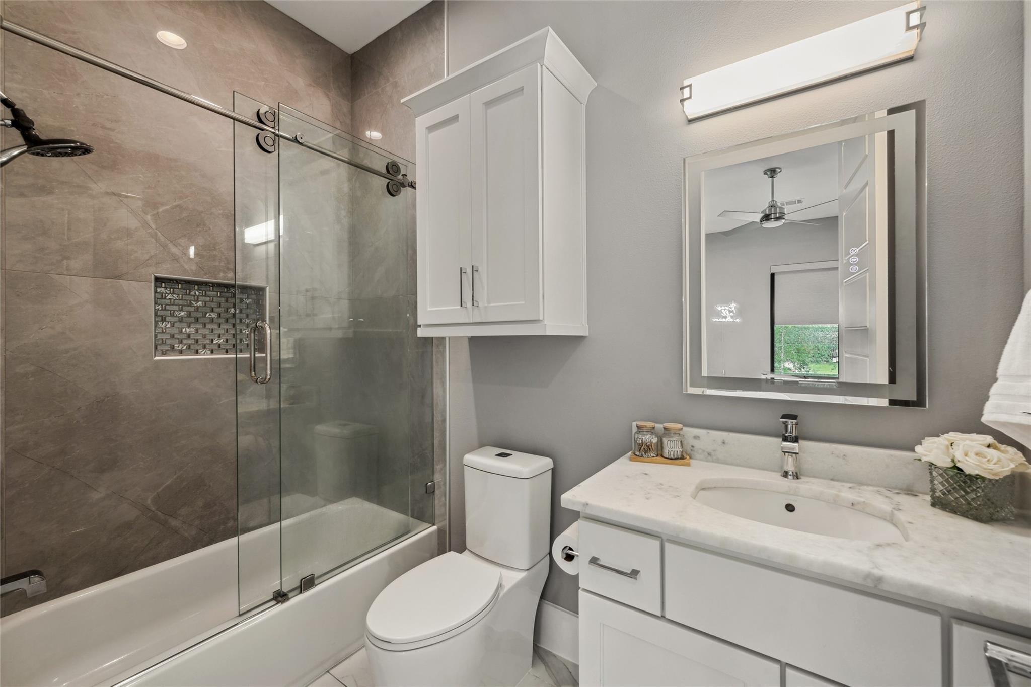 Spring, Texas, 77386, United States, 4 Bedrooms Bedrooms, ,5 BathroomsBathrooms,Residential,Active,1964247