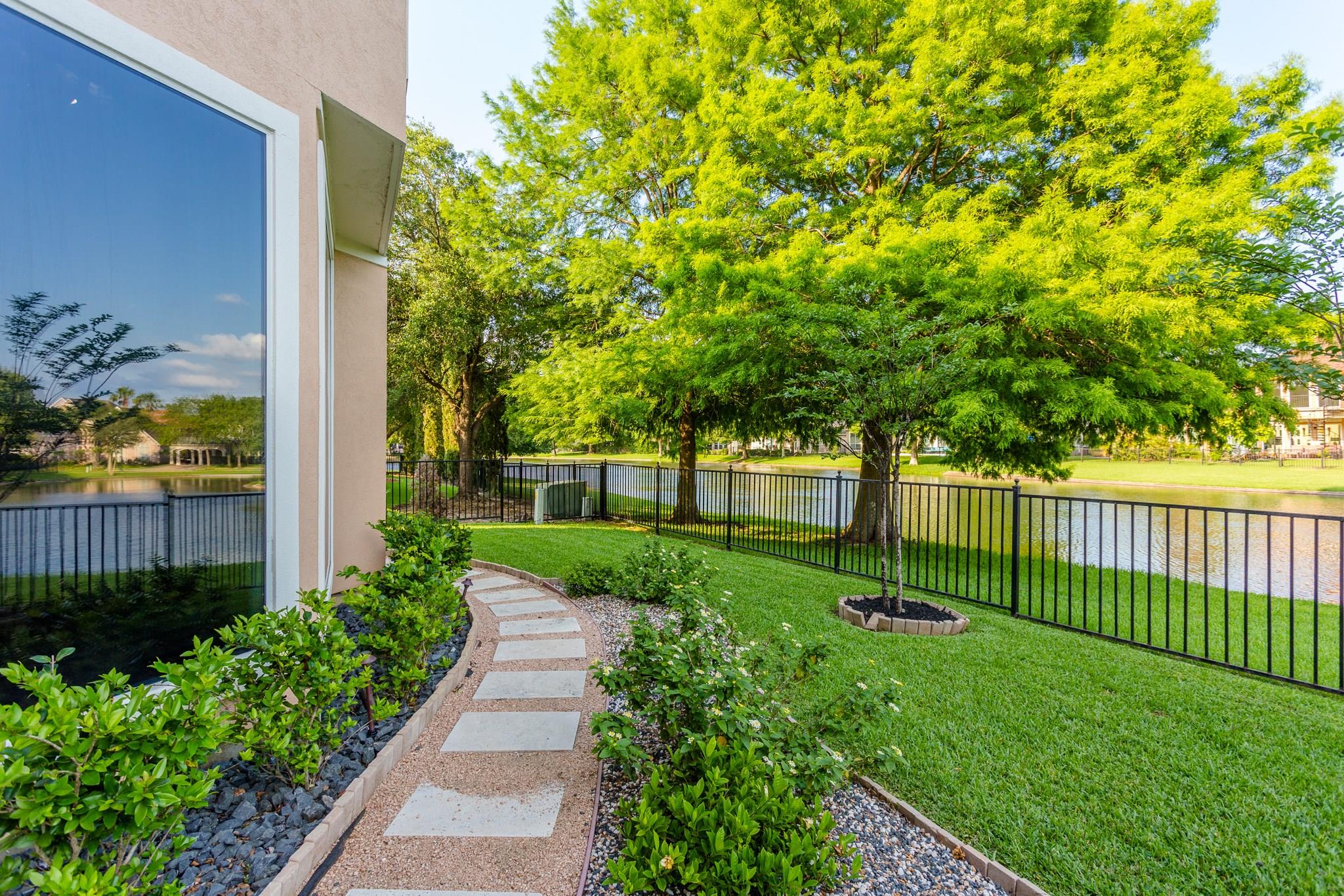 Sugar Land, Texas, 77479, United States, 5 Bedrooms Bedrooms, ,5 BathroomsBathrooms,Residential,Active,1900192