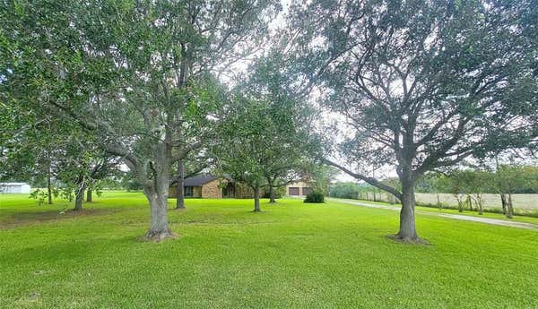 8515 PURSLEY BLVD, ROSHARON, TX 77583 - Image 1