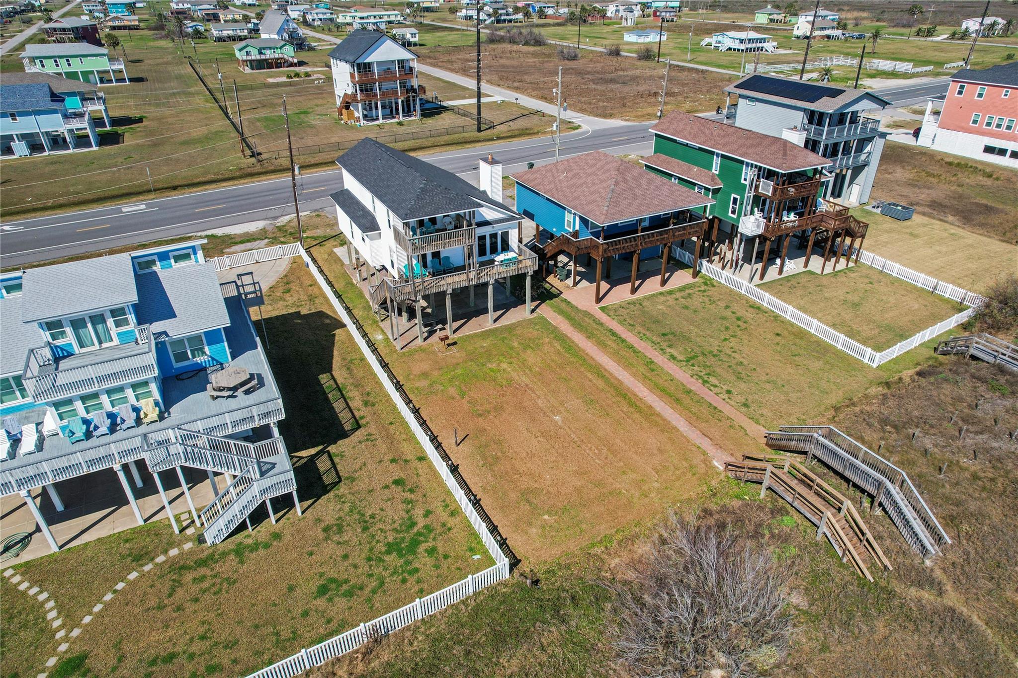 Galveston, Texas, 77554, United States, 4 Bedrooms Bedrooms, ,5 BathroomsBathrooms,Residential,Active,1985590