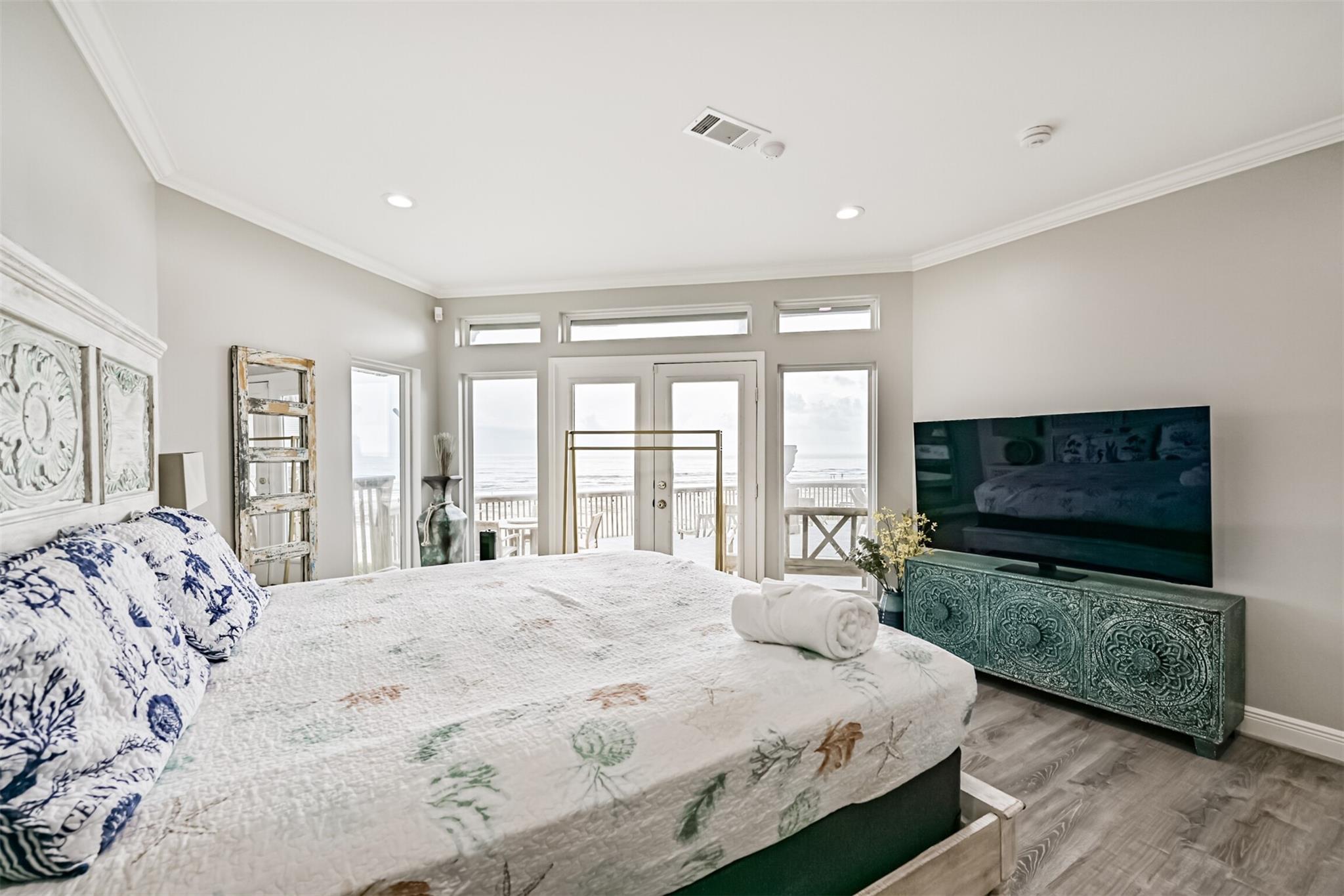 Galveston, Texas, 77554, United States, 6 Bedrooms Bedrooms, ,7 BathroomsBathrooms,Residential,Active,1907960